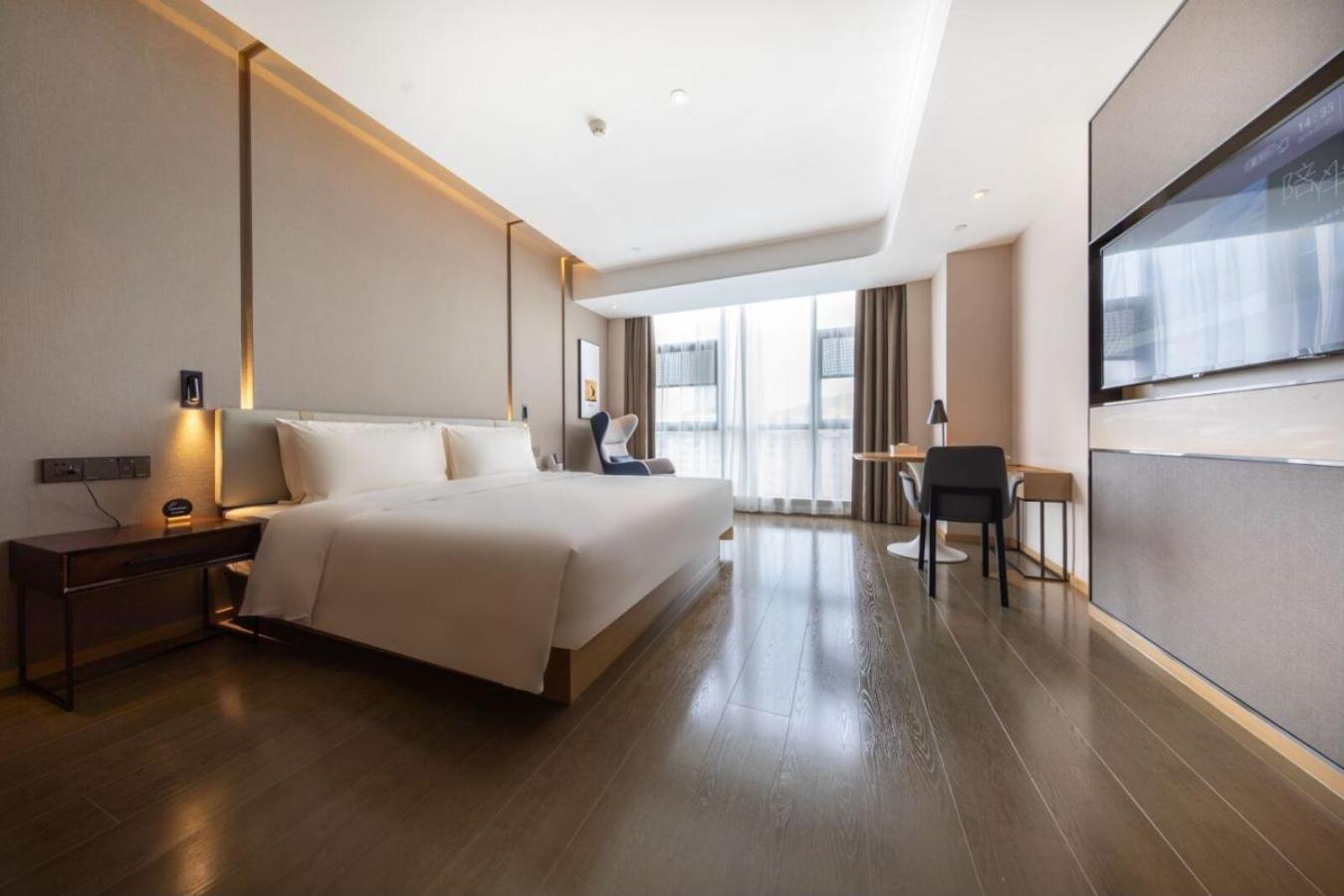 Jimu Double Room with City View