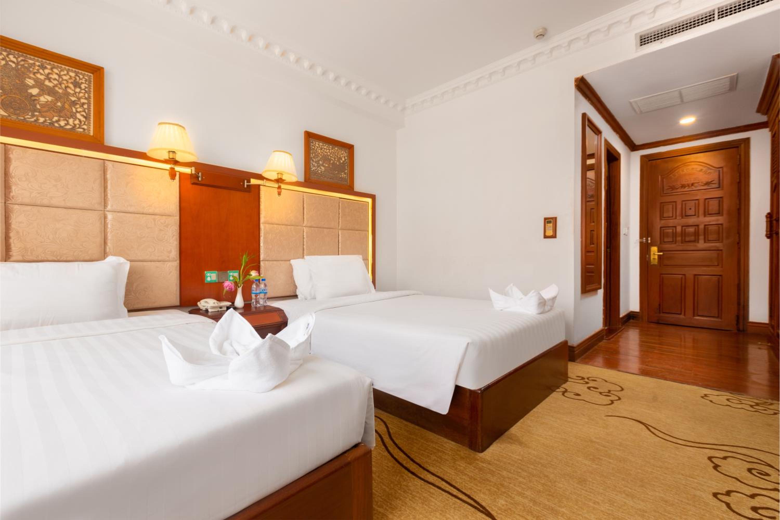 Superior Twin Room - Photo 4