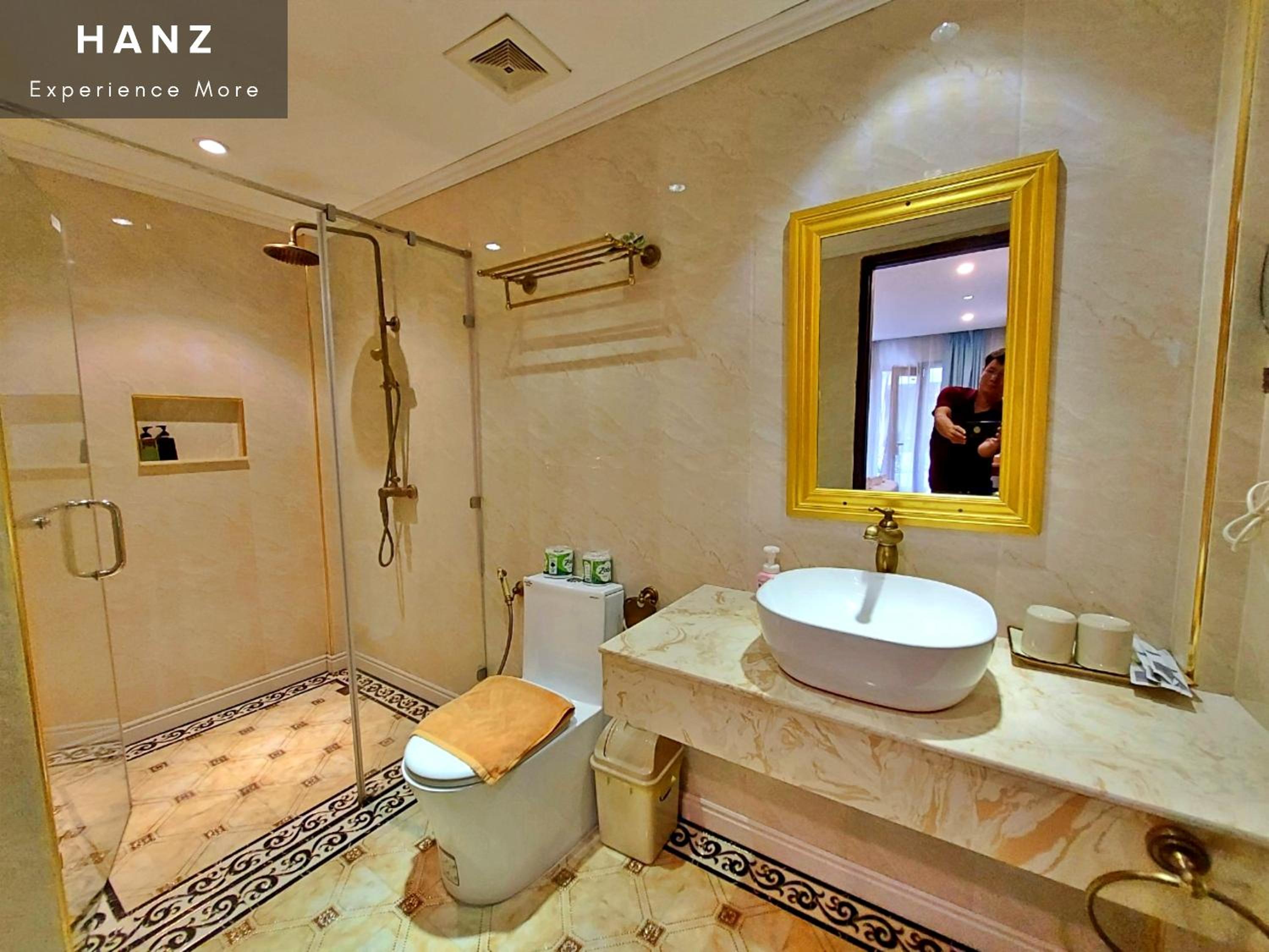 Twin Room - Photo 5