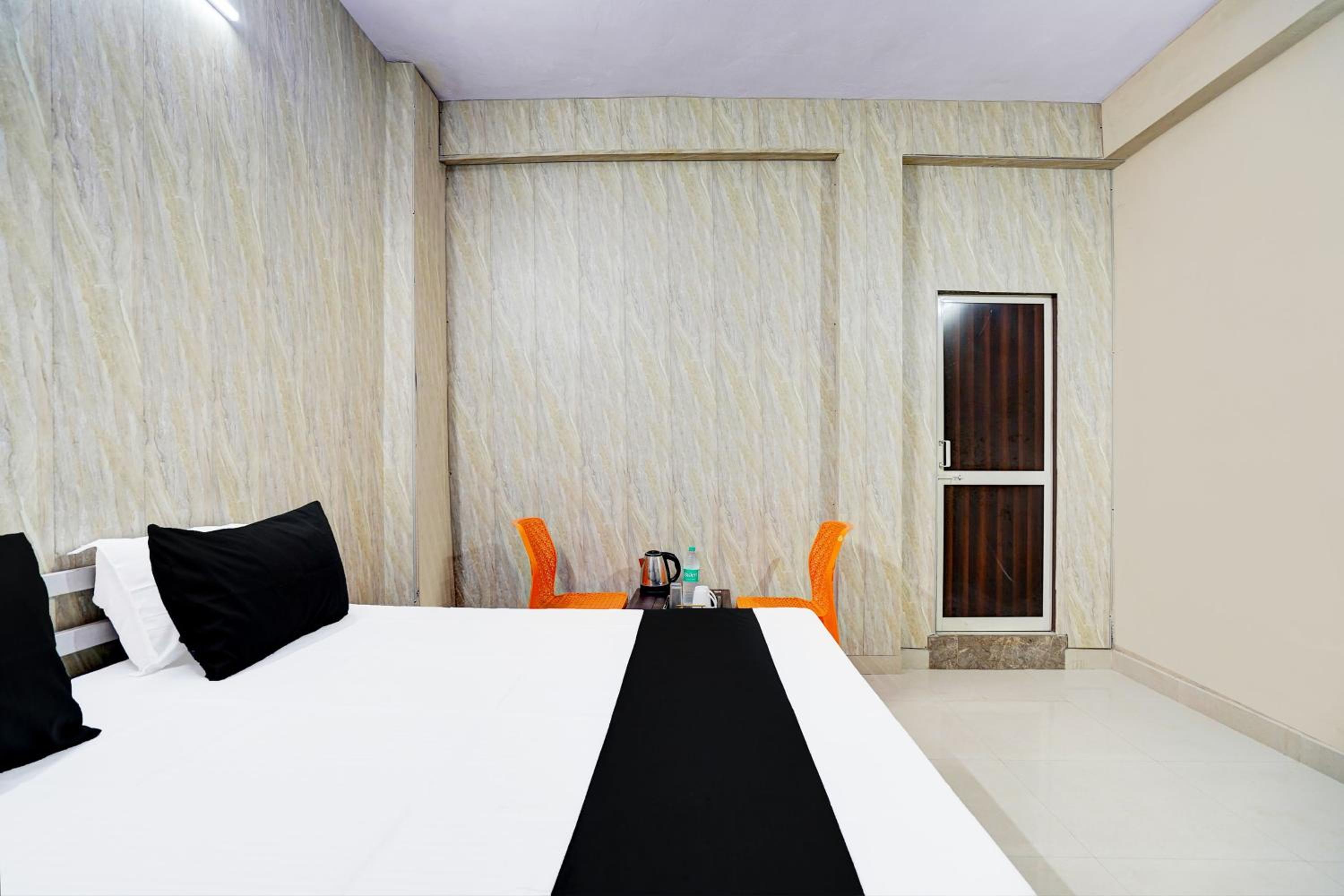 Triple Room With Bathroom photo 1