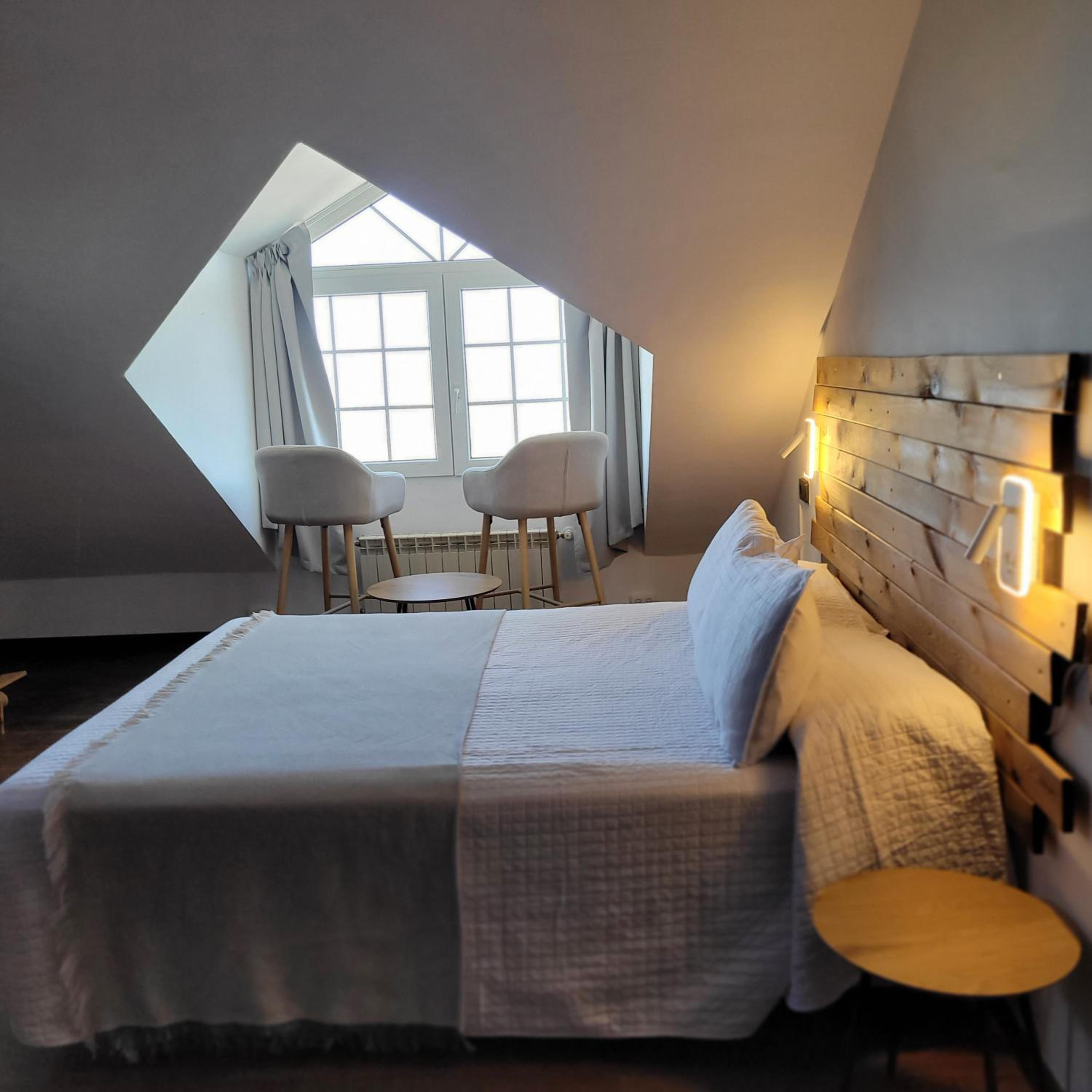 Double Room with Mountain View - Photo 5