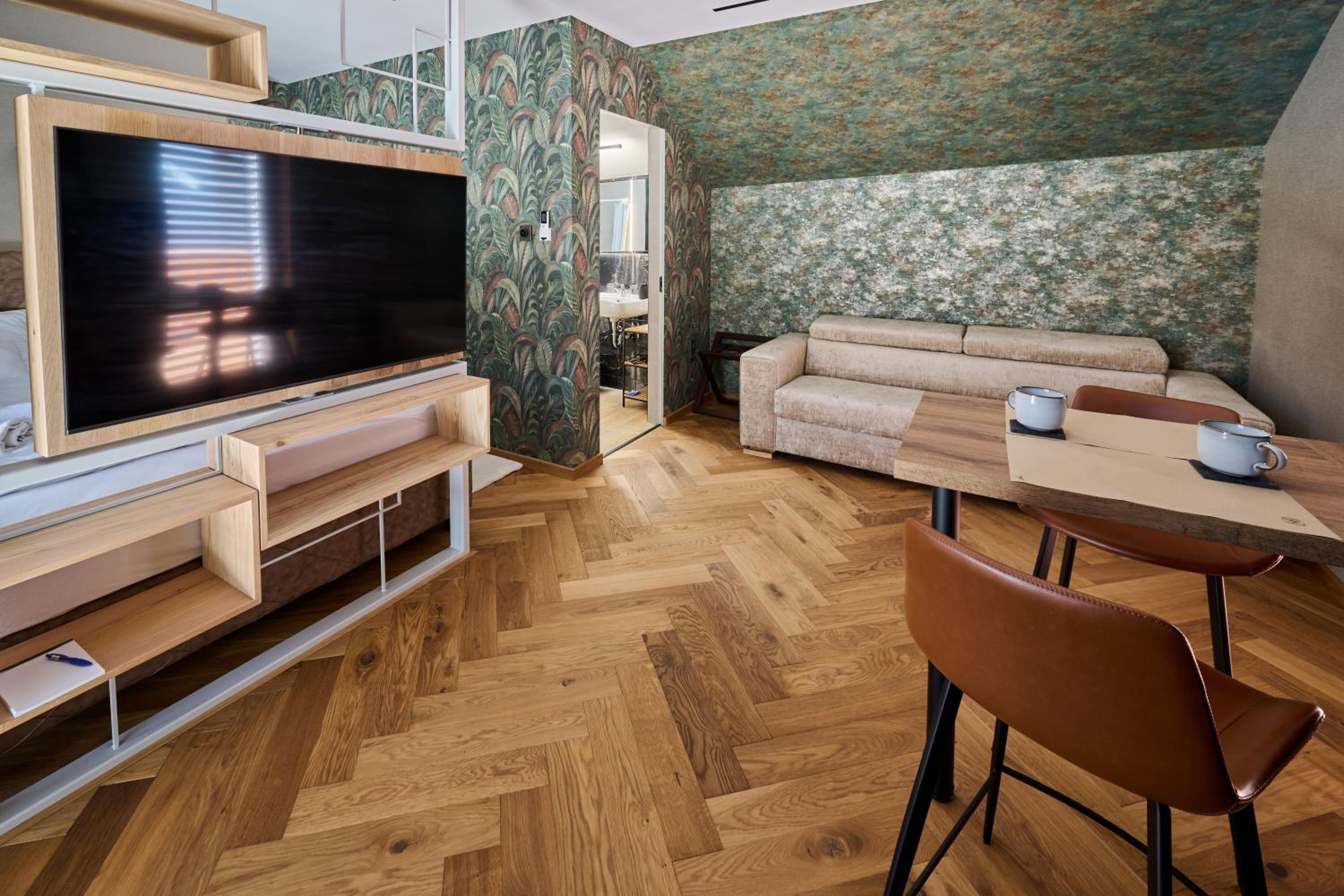 Apartment - Disability Access photo 3