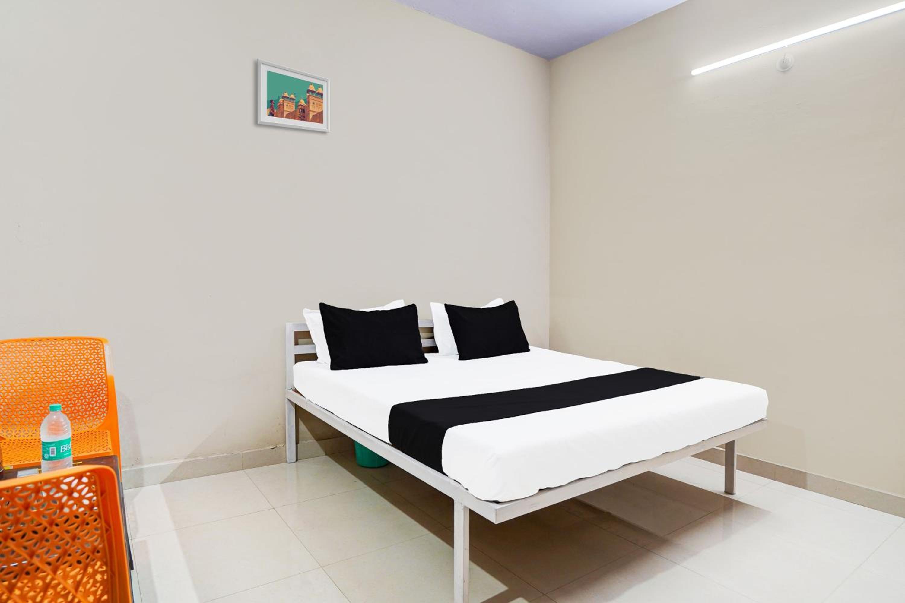 Triple Room With Bathroom photo 2