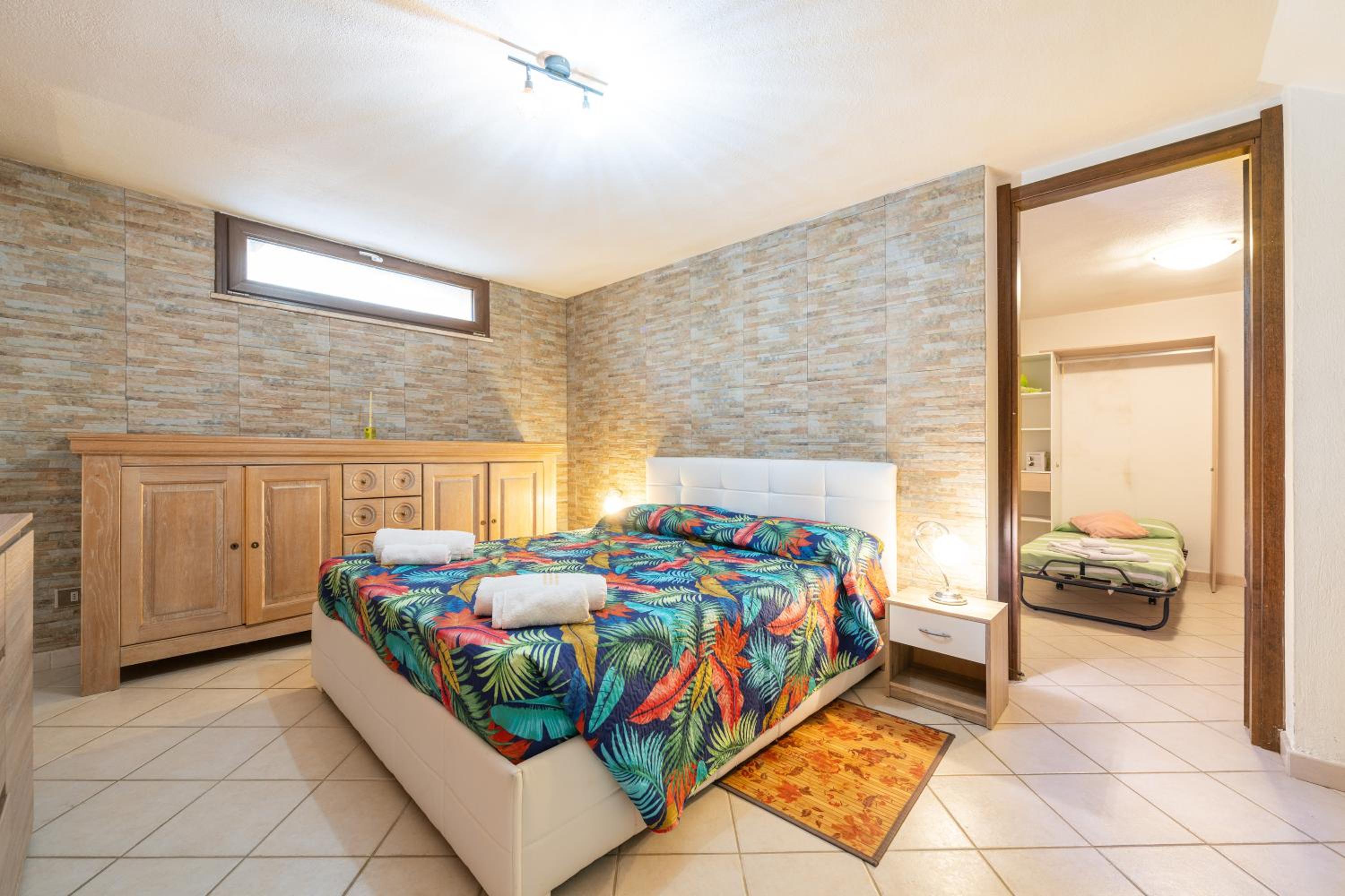 Three-Bedroom House photo 1