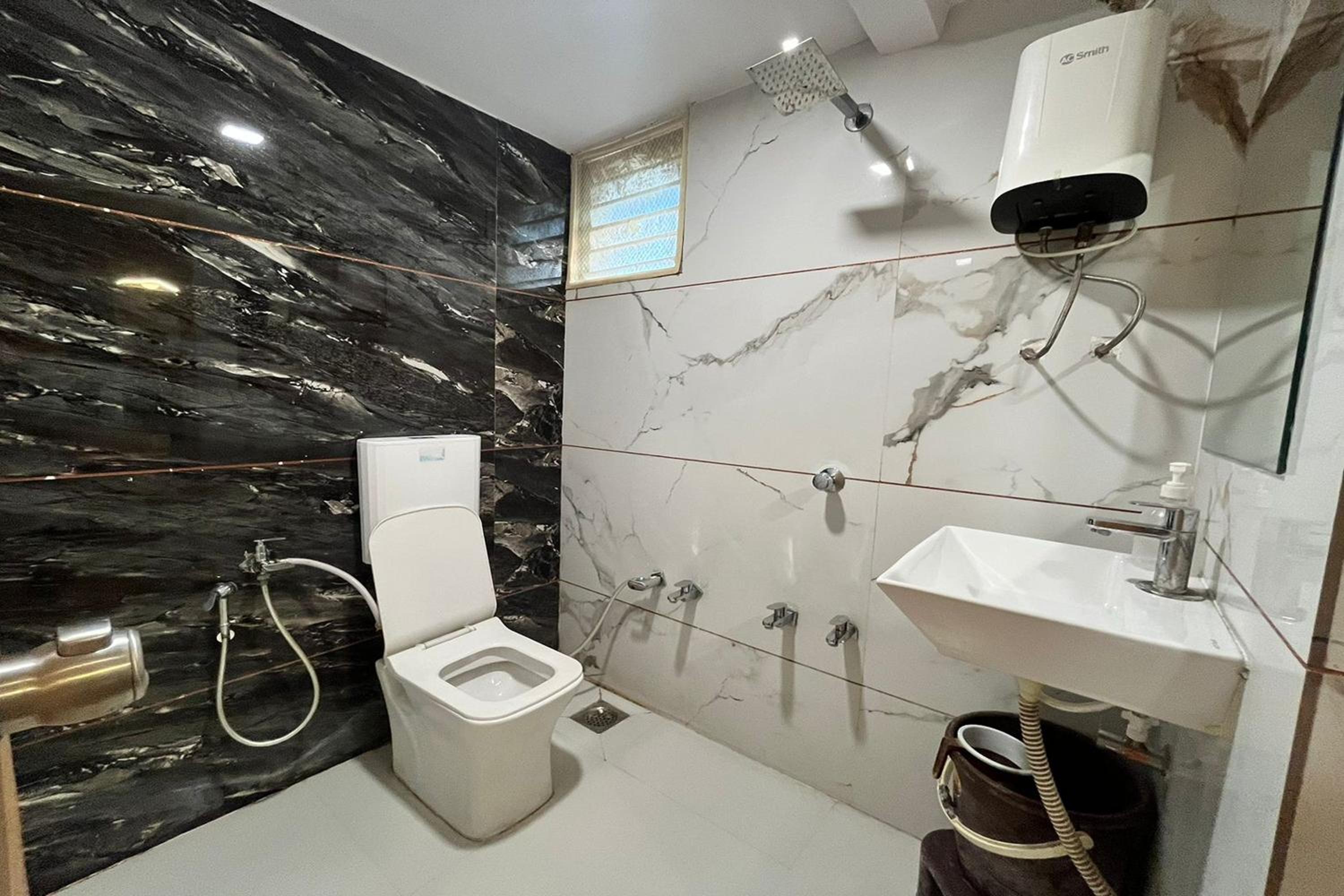 Premium Quadruple Room - Photo 2
