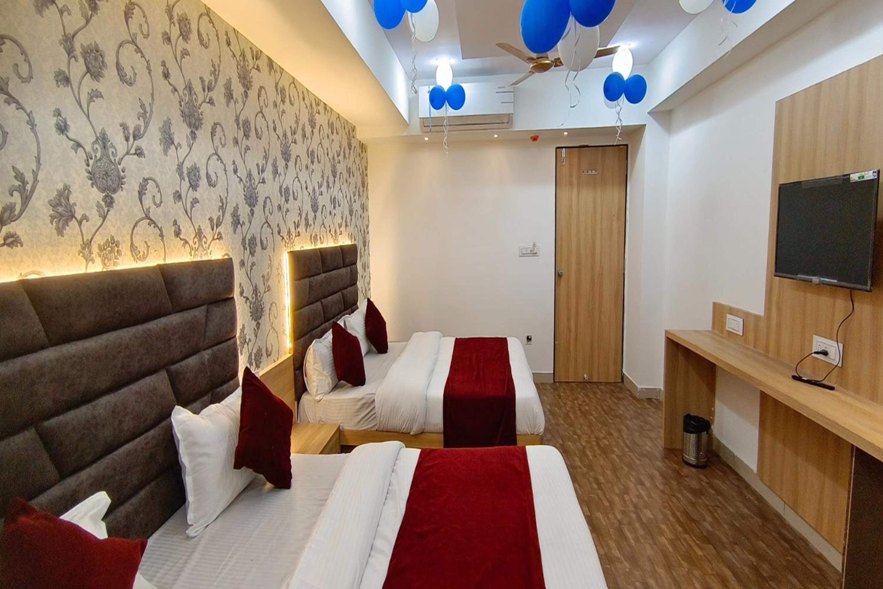 Premium Quadruple Room - Photo 5