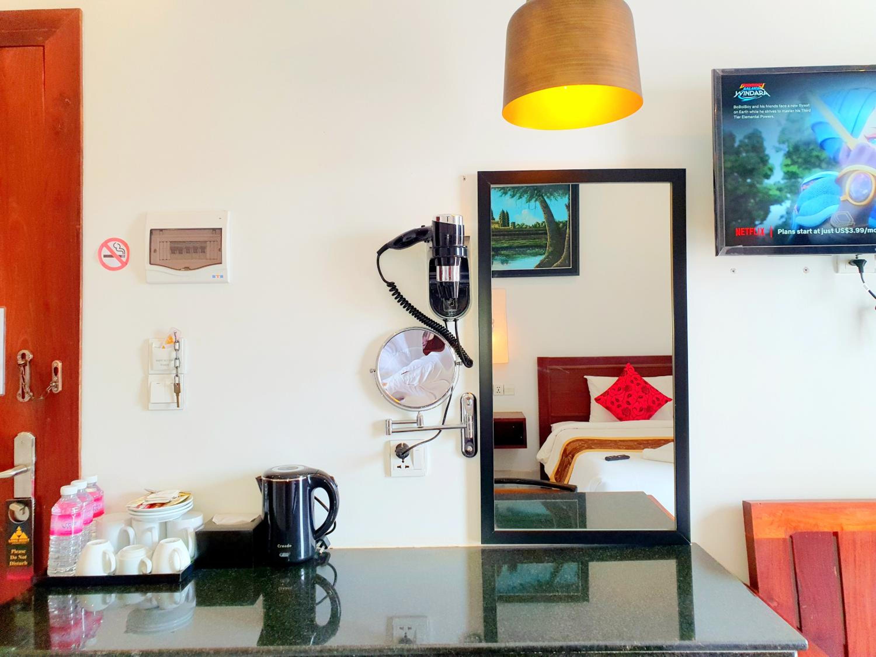 Deluxe Family Room With Balcony photo 1