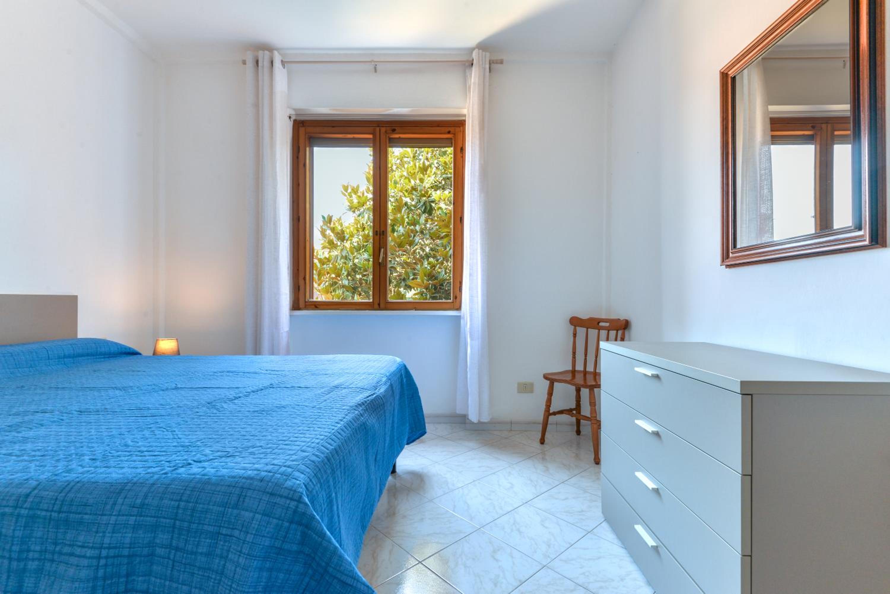 Apartment with Shower