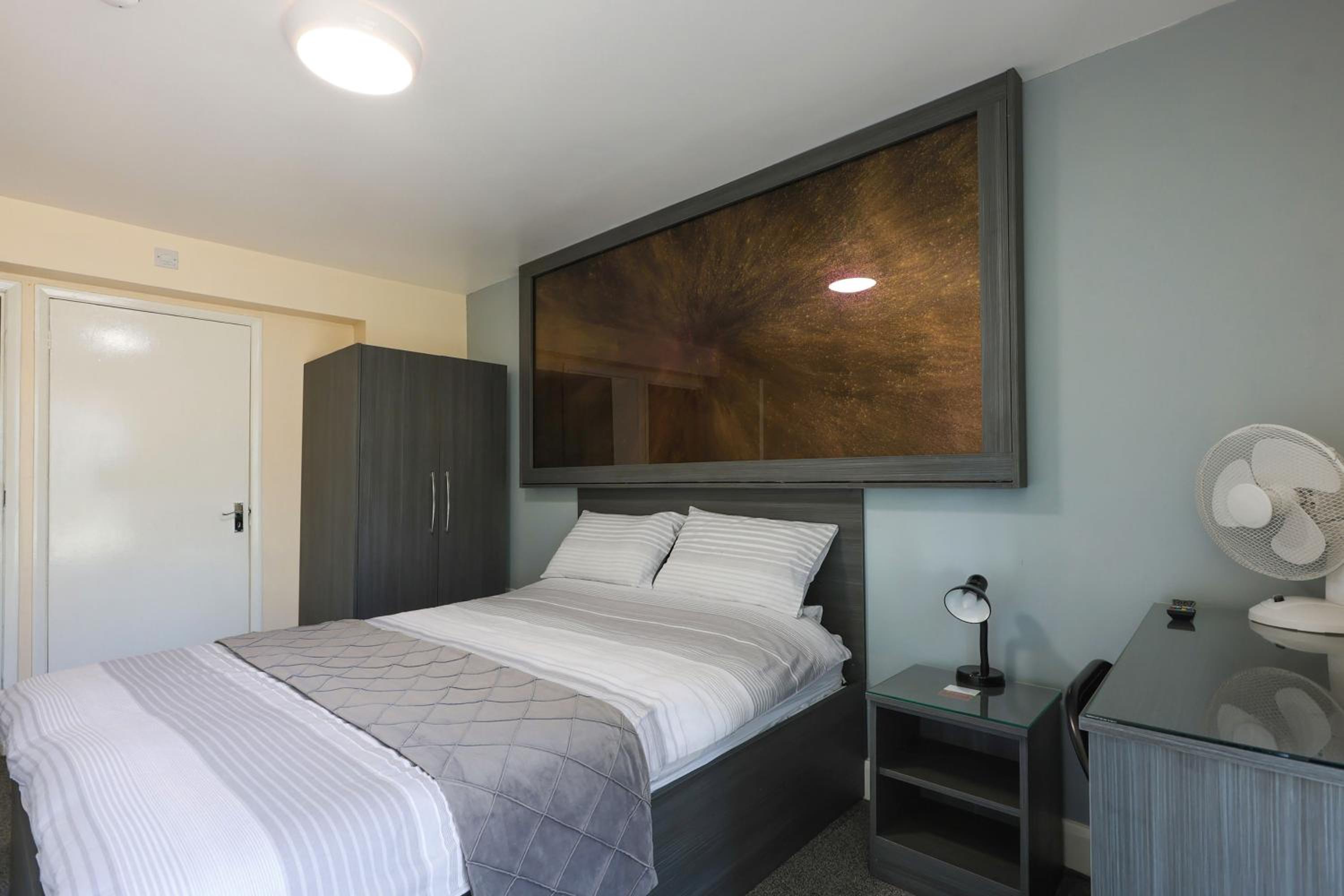 Standard Double Room - Photo 3
