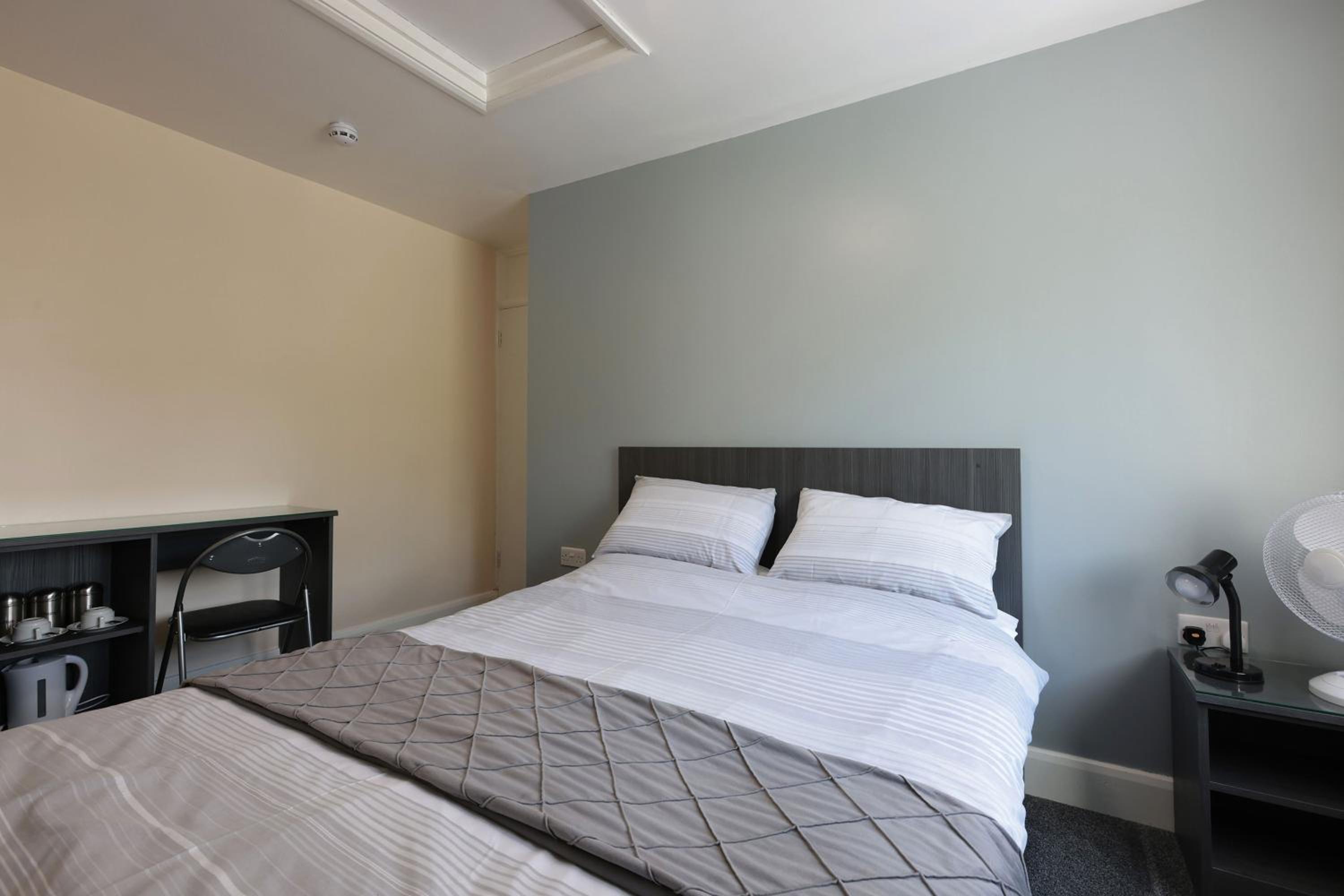 Double Room with Shared Bathroom