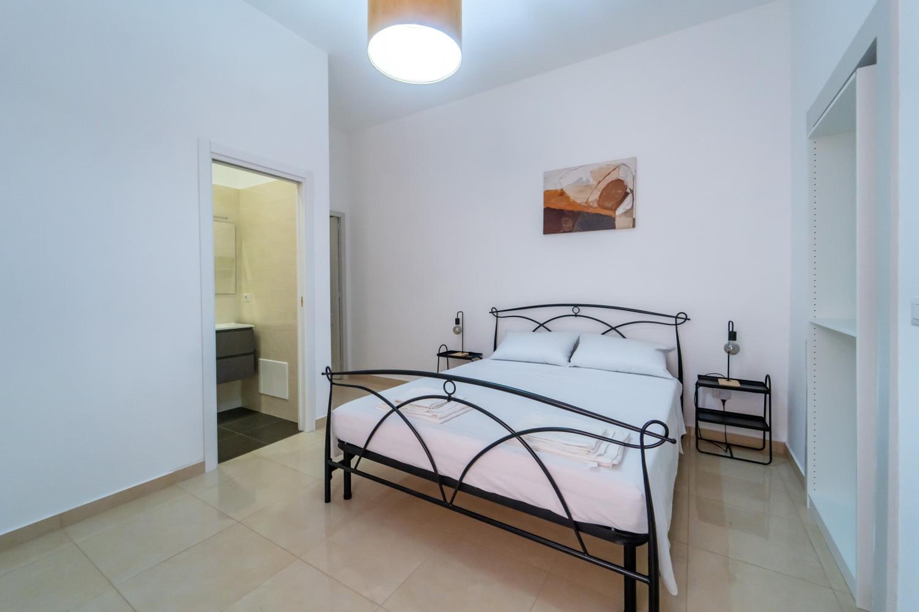 Two-Bedroom House photo 2