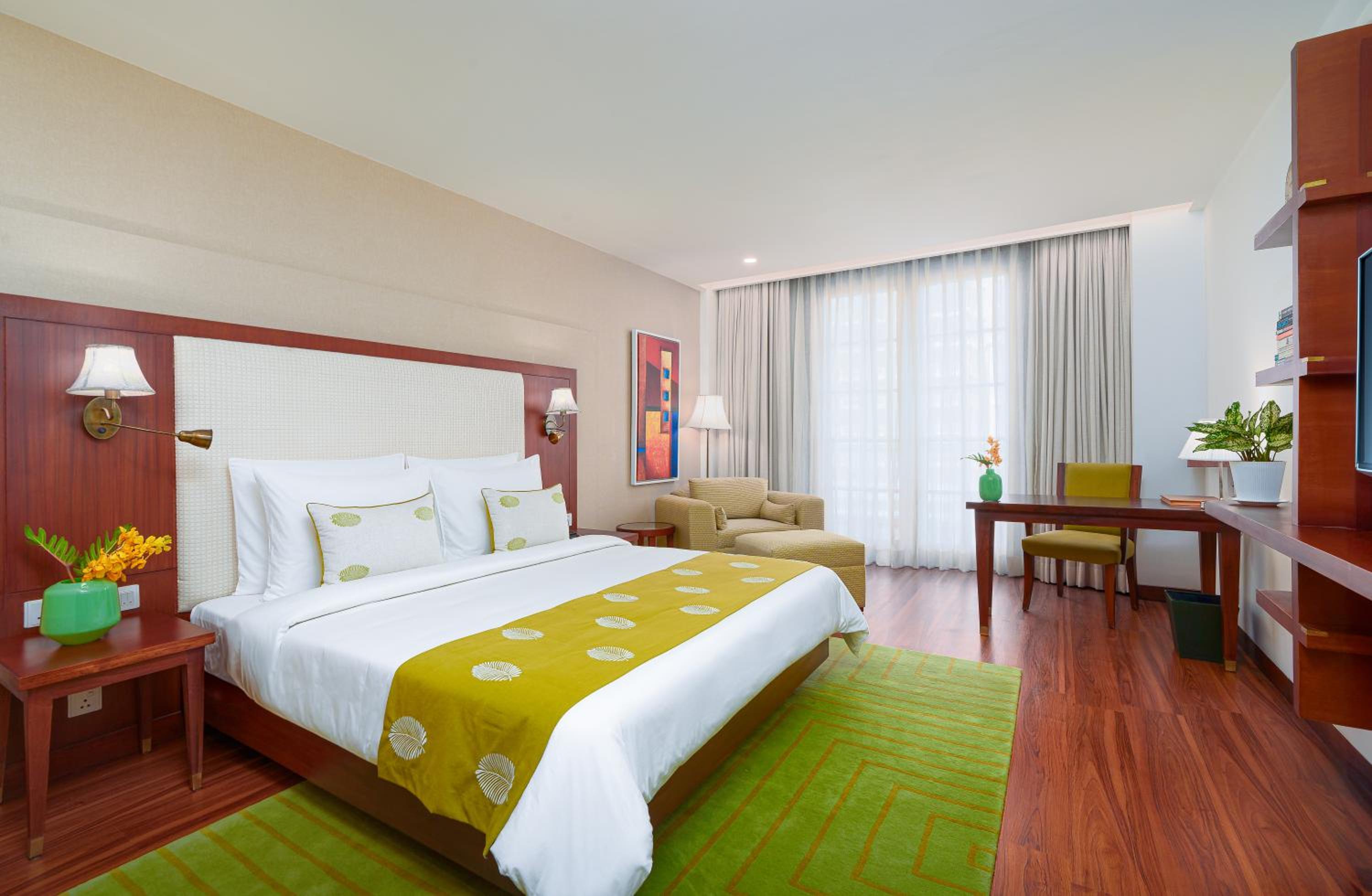 Premium Room with Balcony photo 2