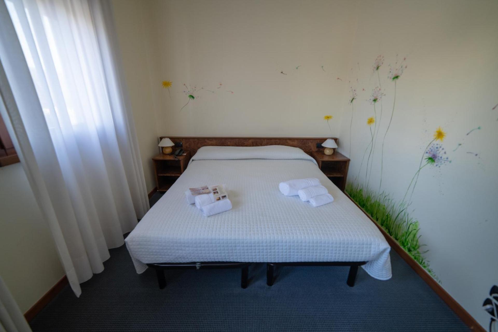 Double Room - Photo 1