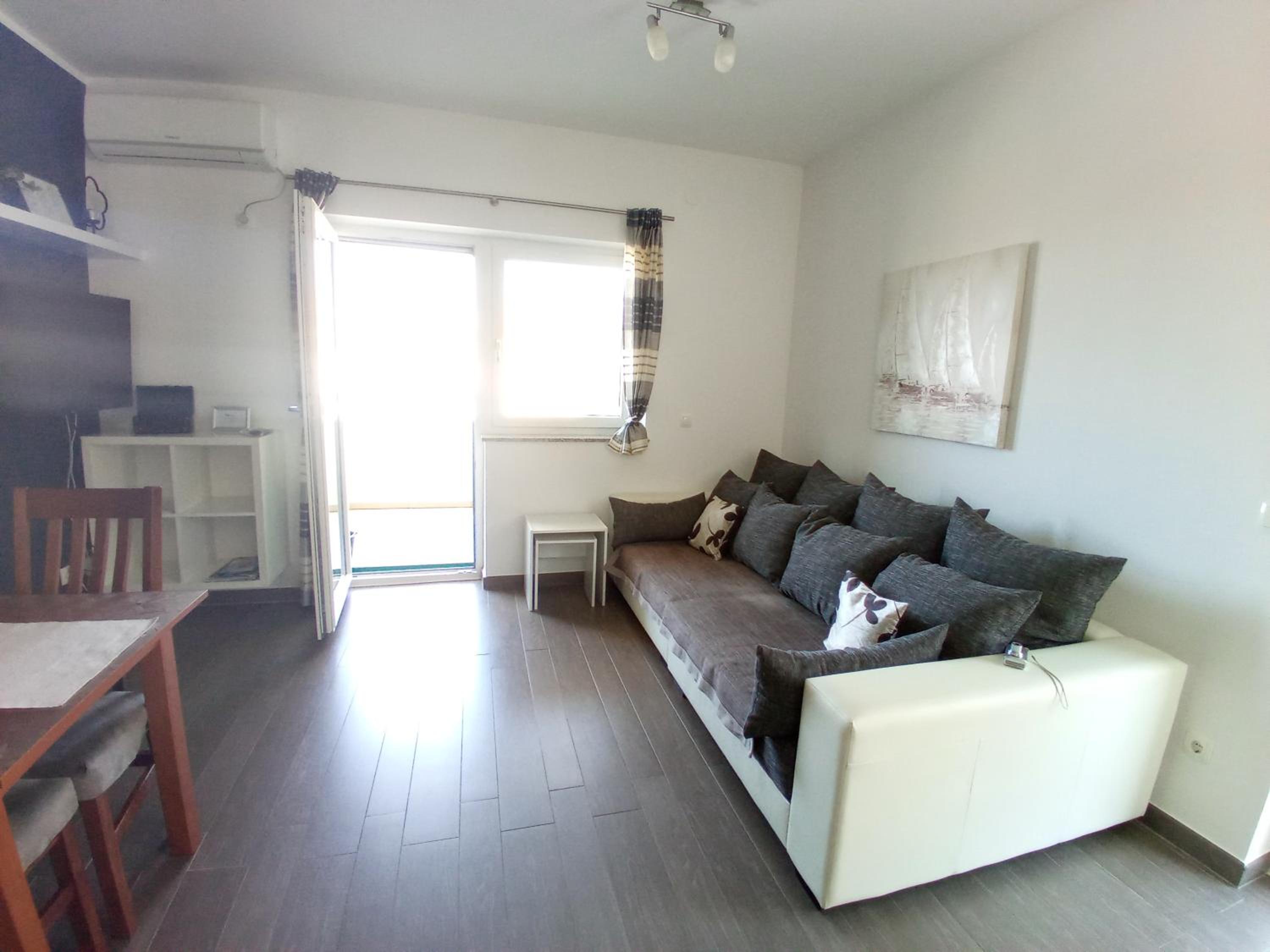 Apartment with Sea View