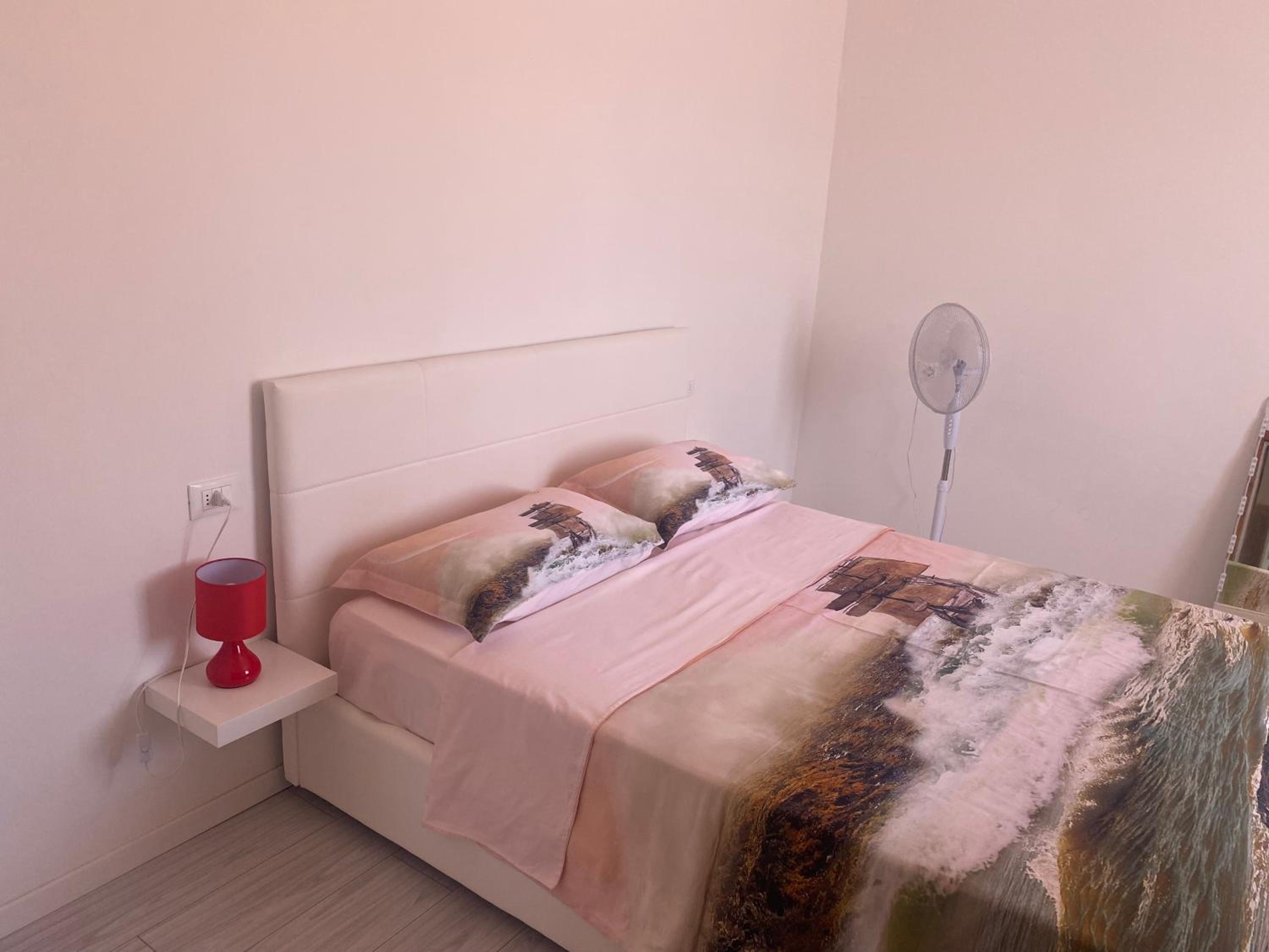 Double Room With Shared Bathroom