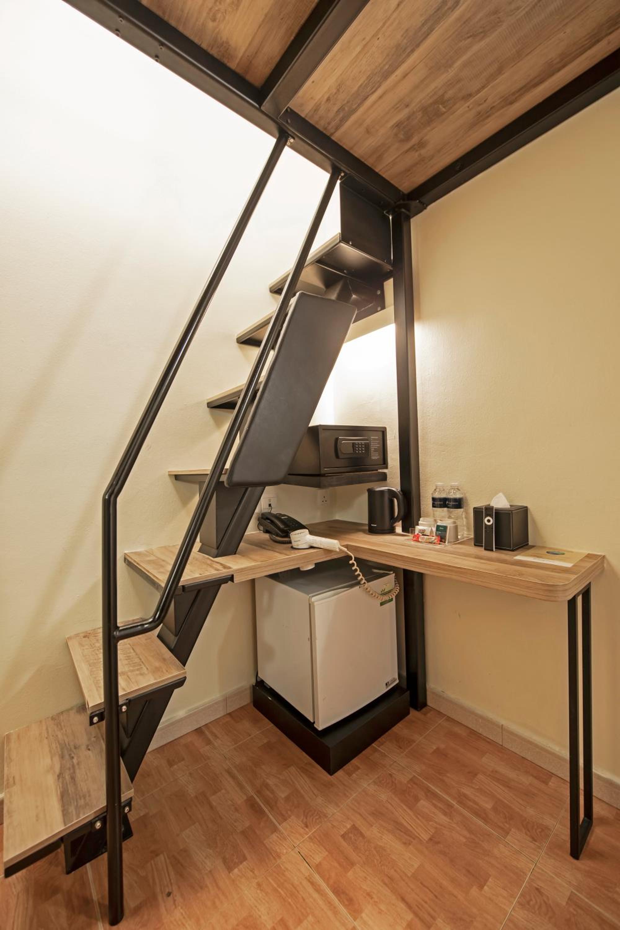 Superior Loft Room  photo 2
