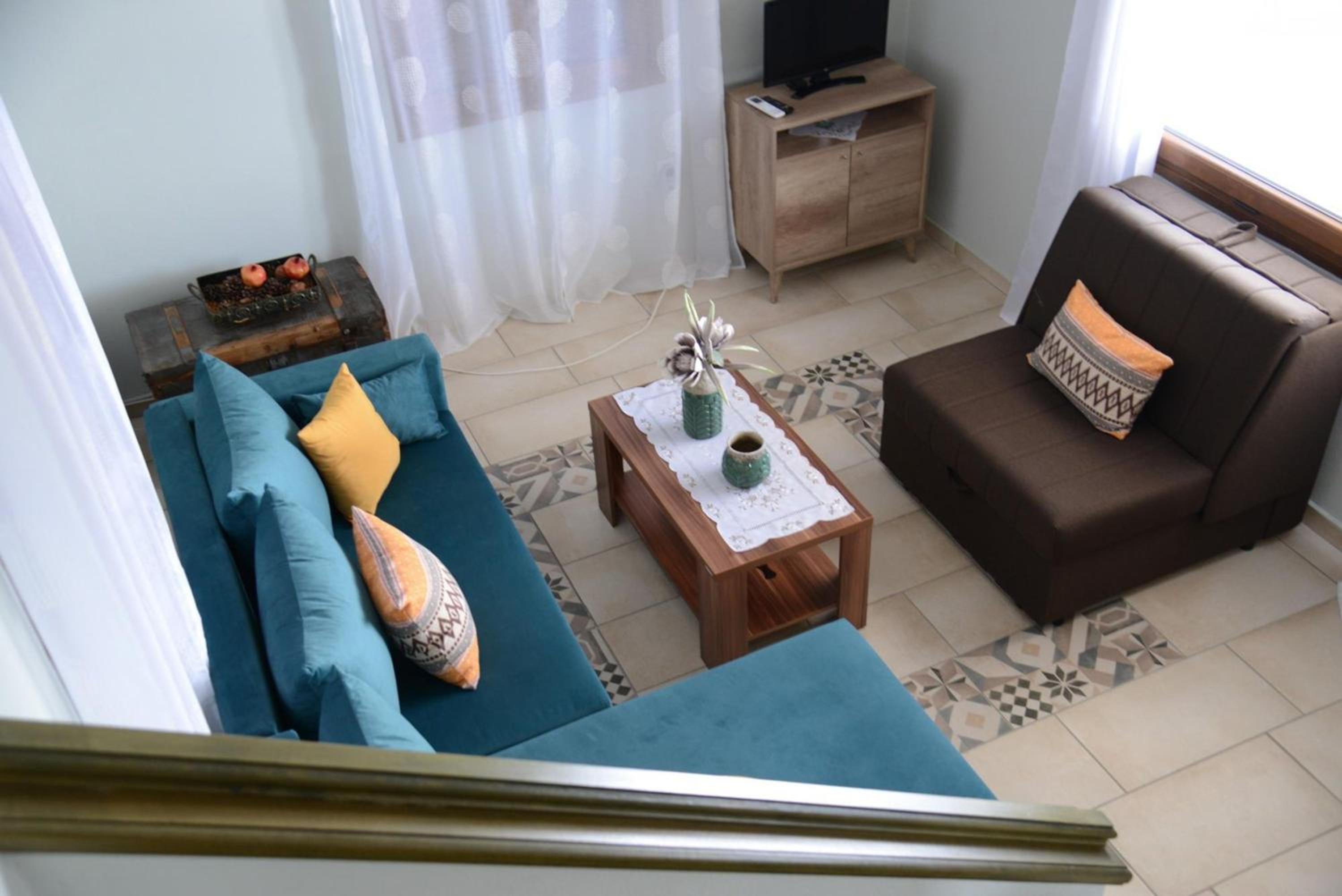 Maisonette photo 1