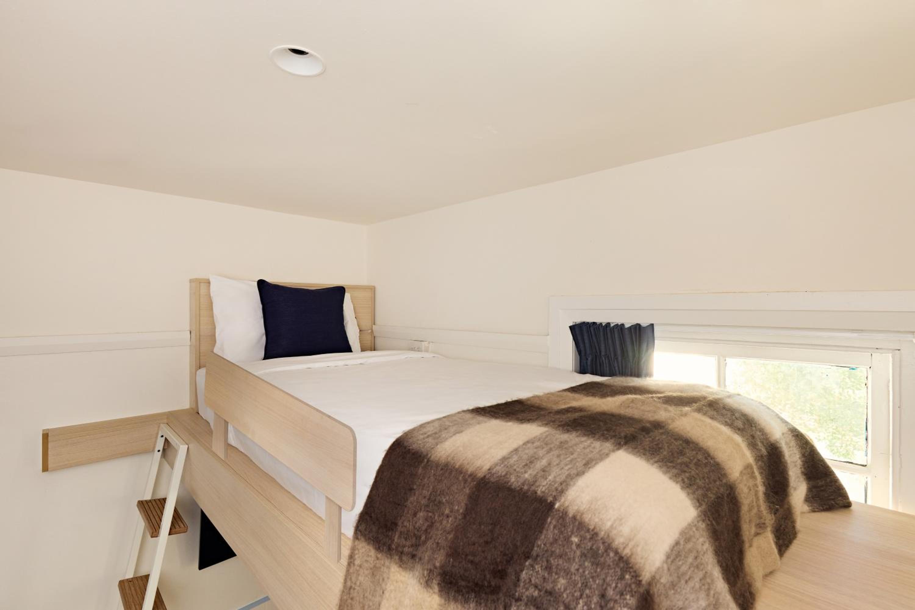 Private Single Ensuite Loft photo 1