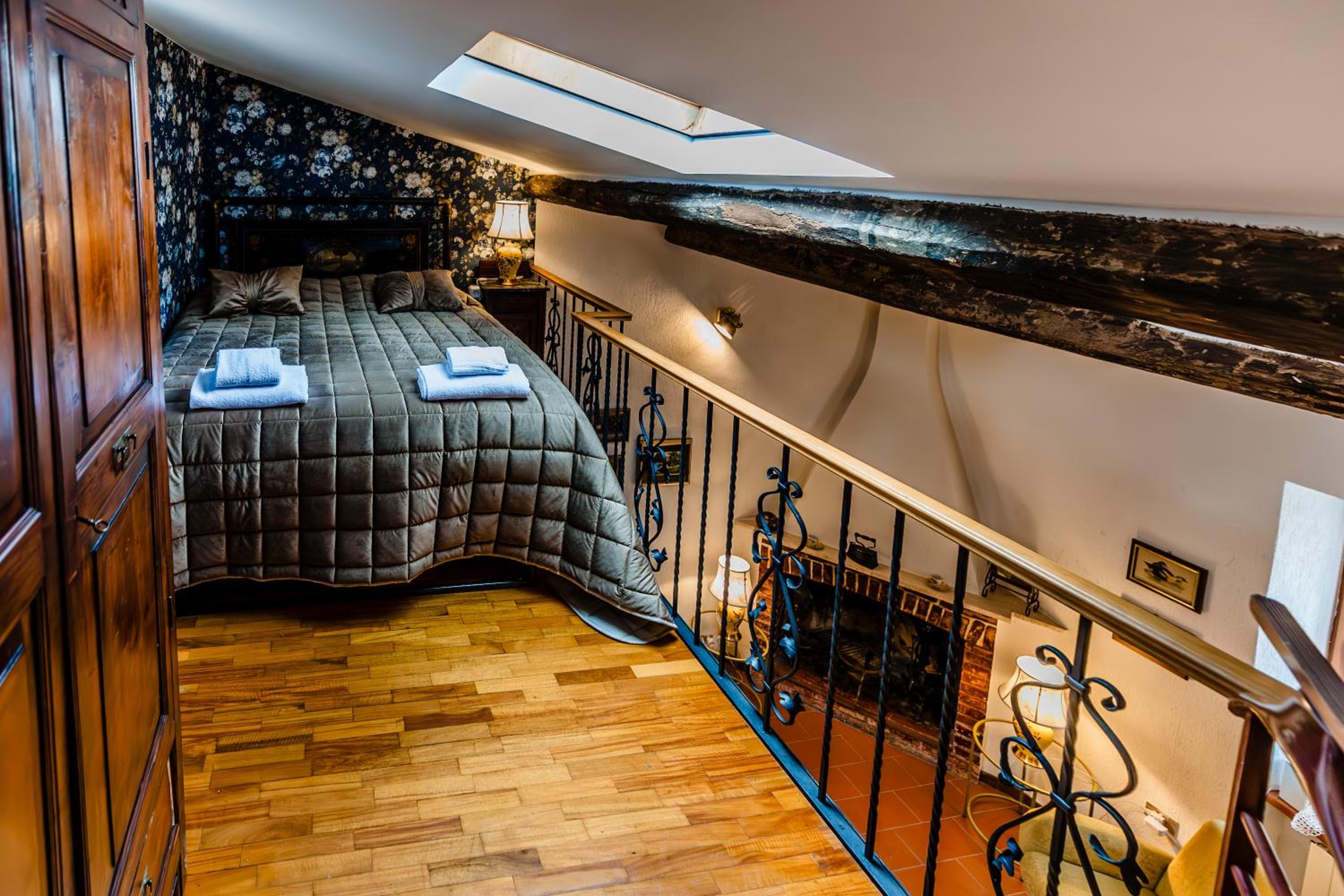 Two-Bedroom Deluxe Apartment