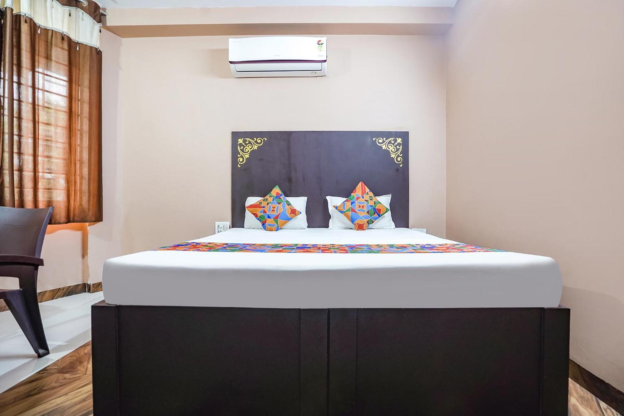 Deluxe Room - Photo 4