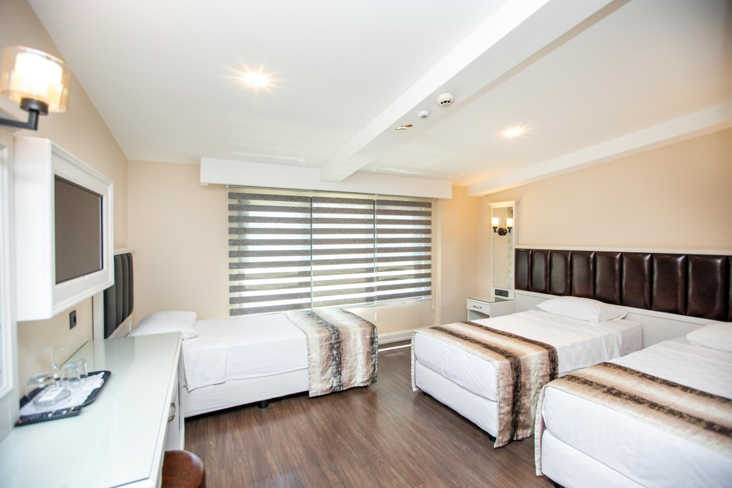 Standard Triple Room photo 1