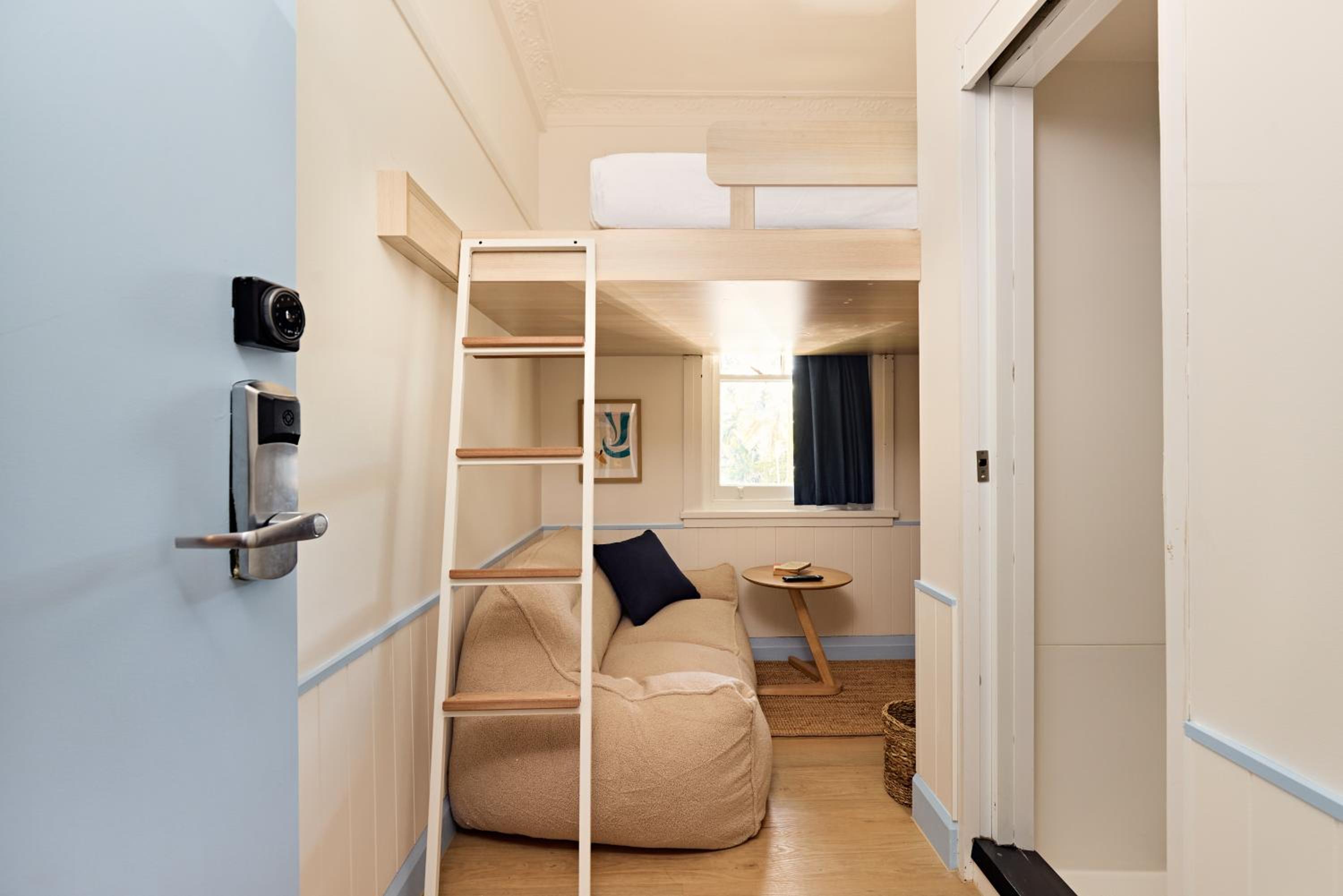 Private Compact Ensuite Loft photo 1