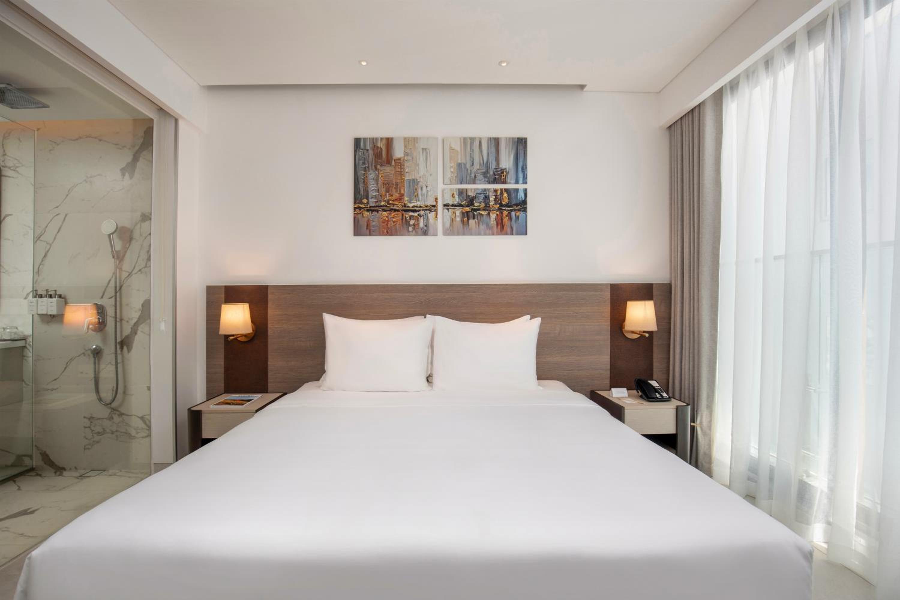 Deluxe Room - Photo 1