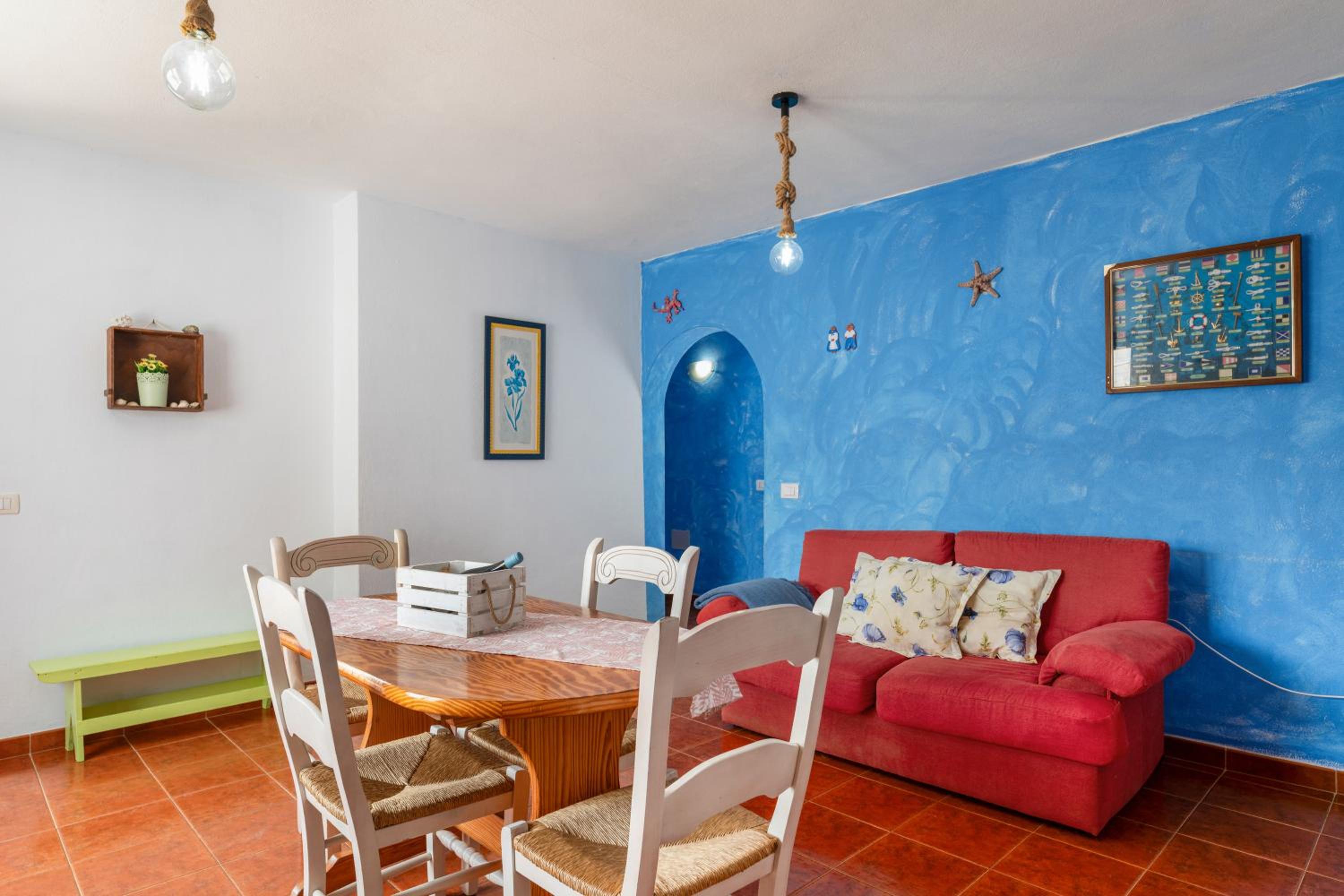 Two-Bedroom Deluxe Apartment with Ocean View photo 3