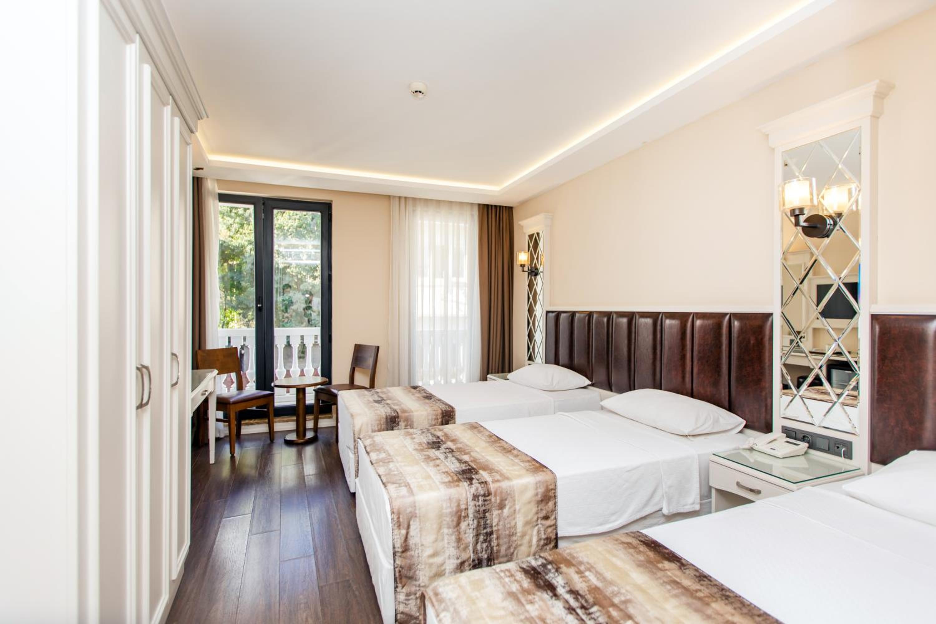 Standard Triple Room photo 1