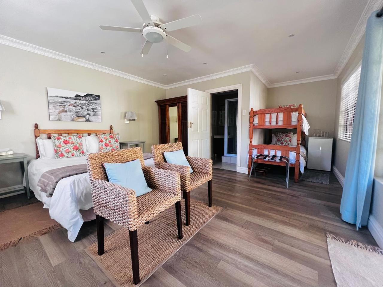 Queen Room - Photo 1