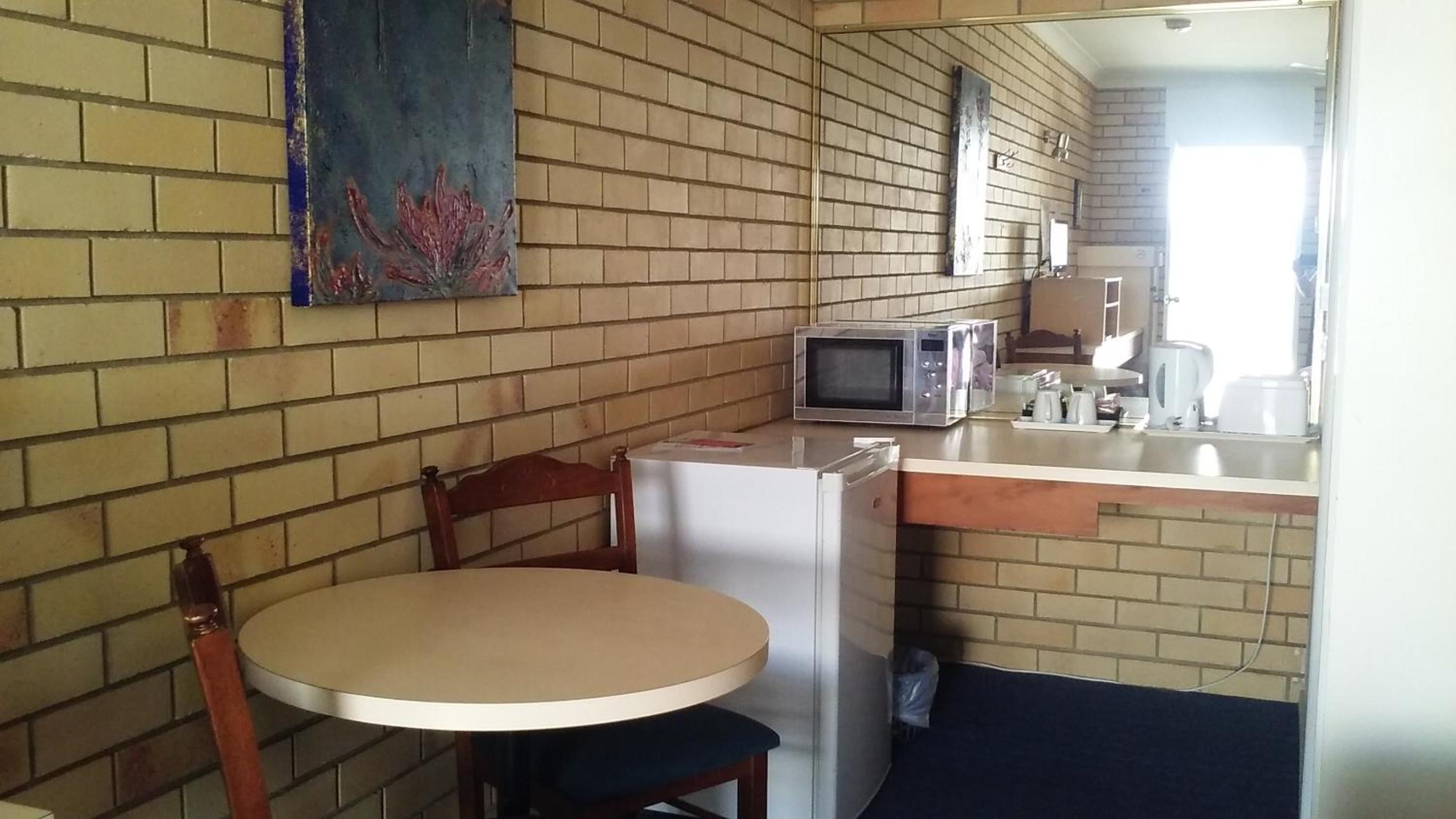 Double or Twin Room - Photo 2