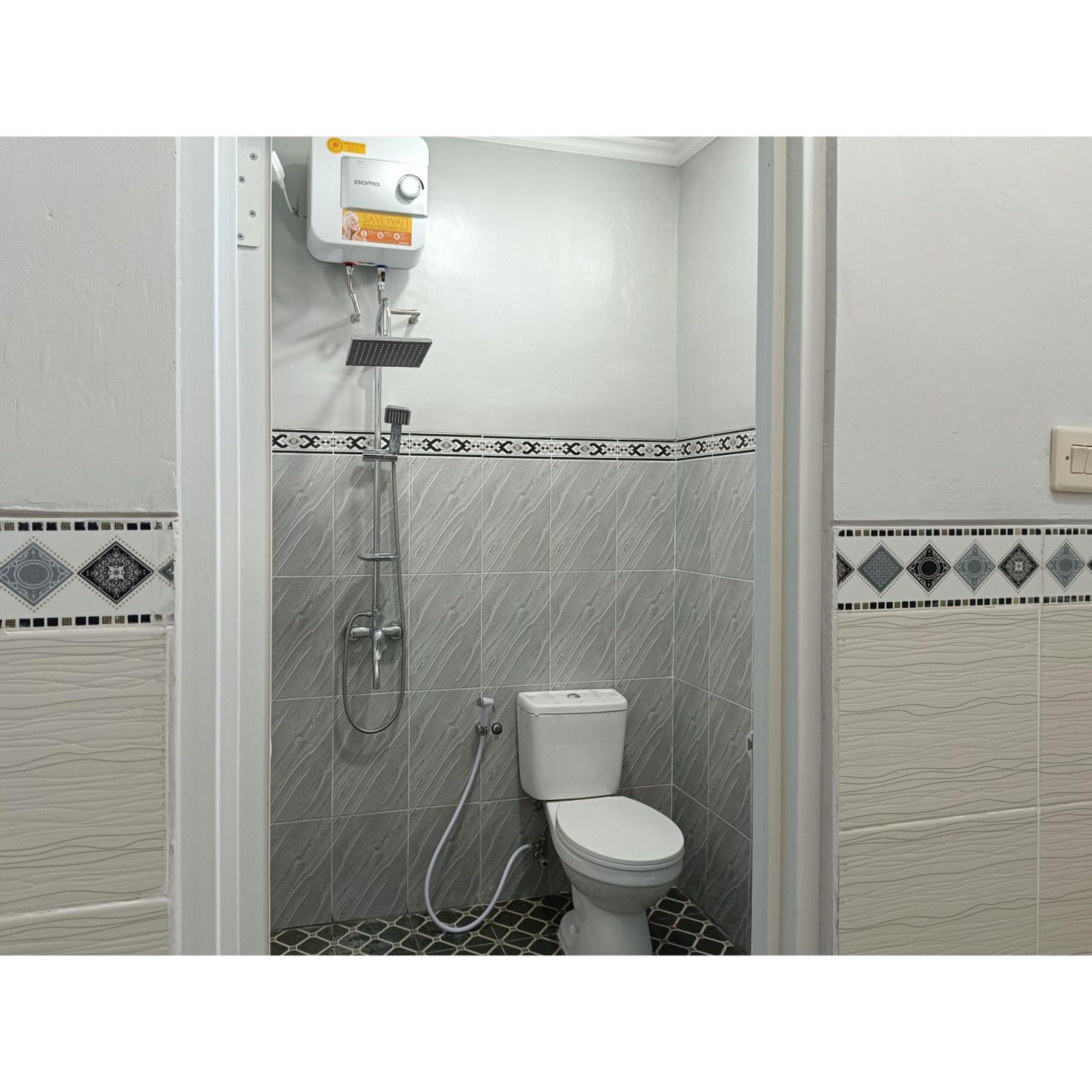 Deluxe Twin Room - Photo 15
