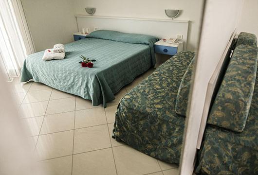 Classic Quadruple Room
