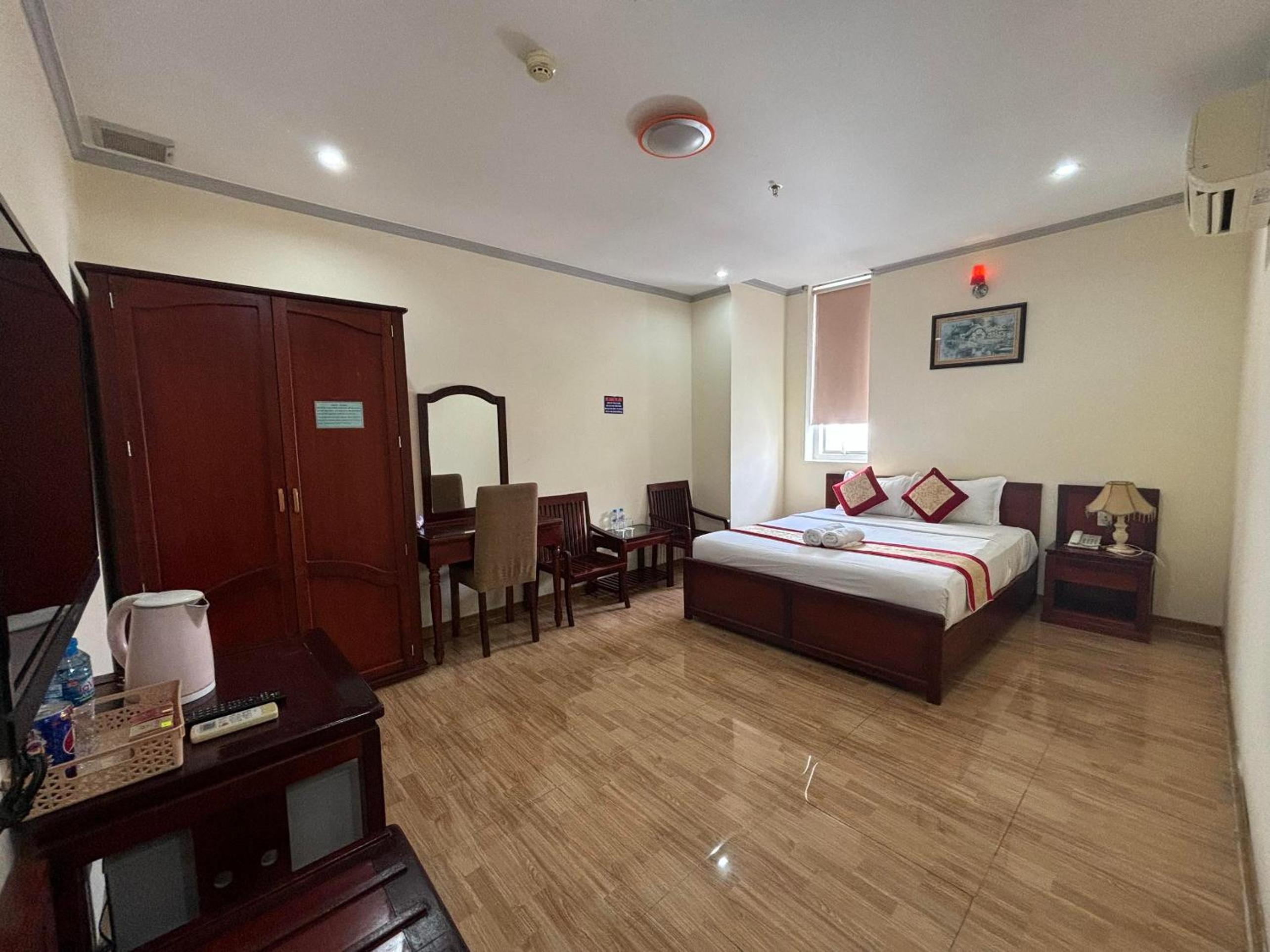 Deluxe Double Room photo 3