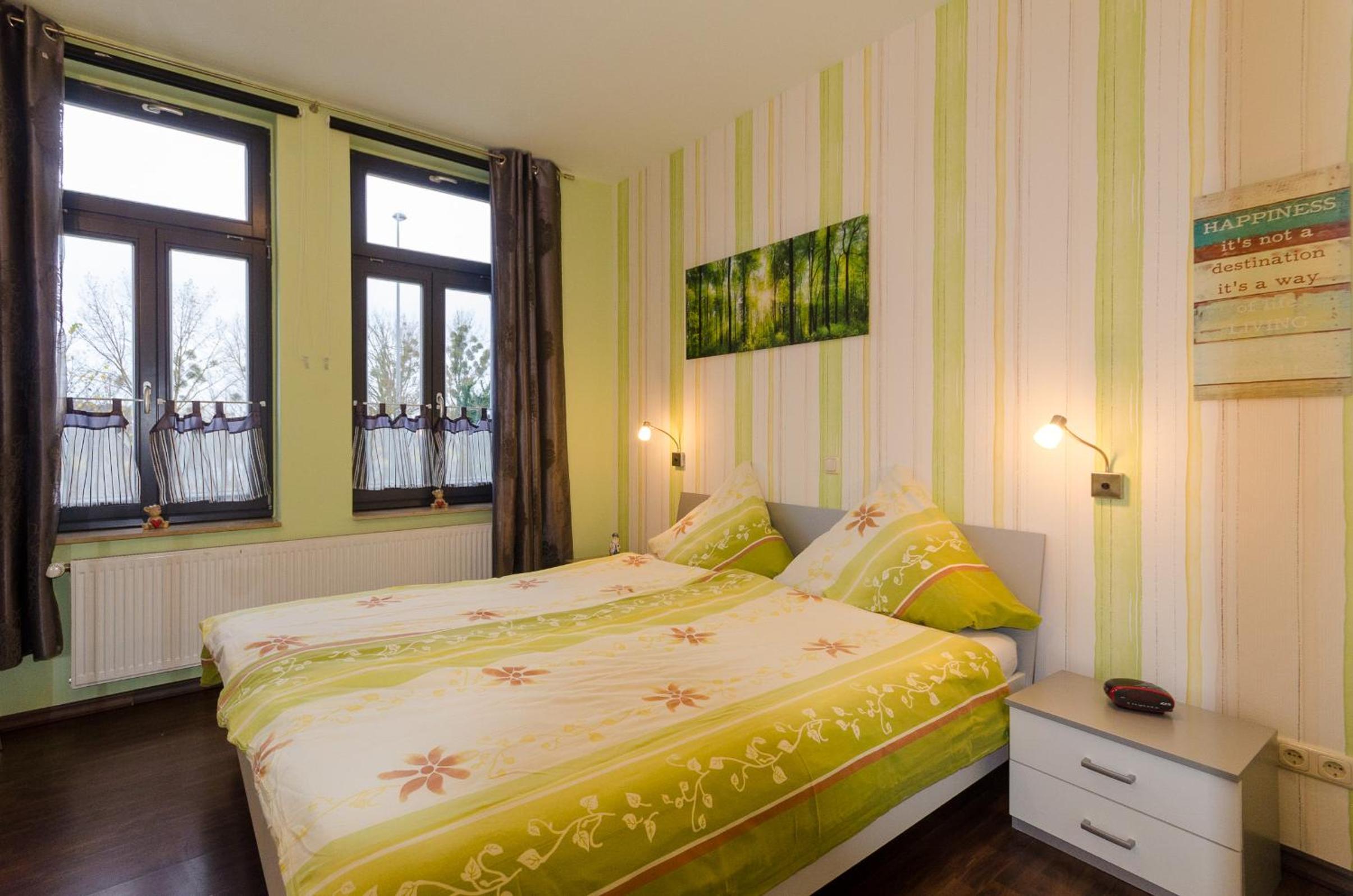 Apartment with Terrace photo 3