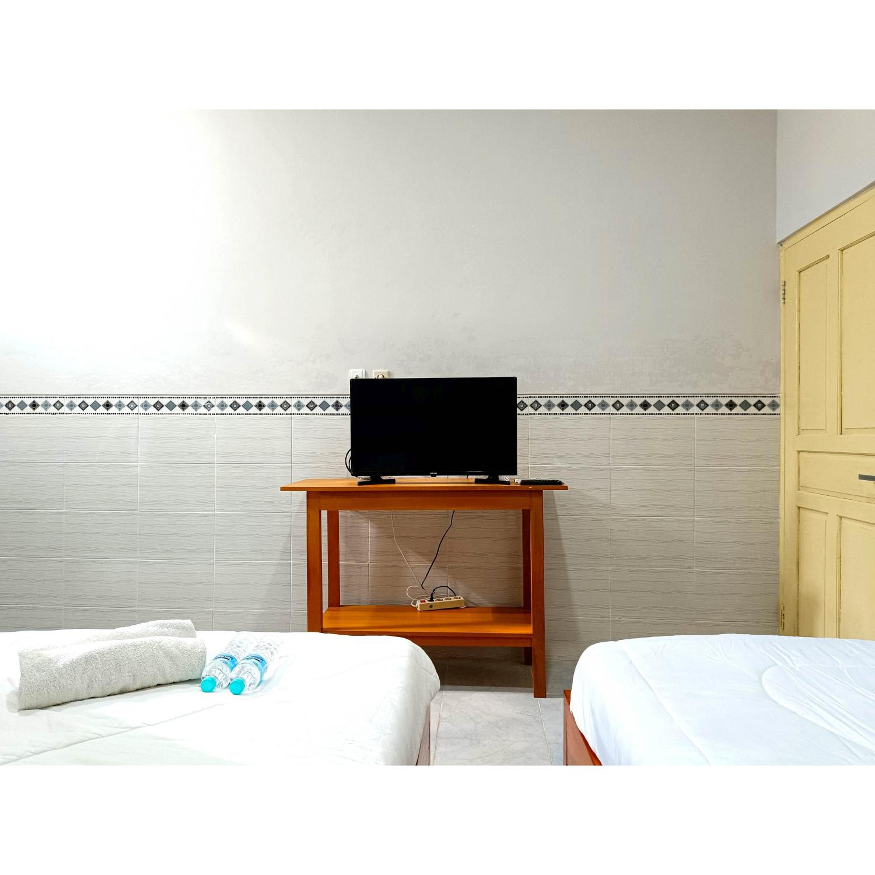 Deluxe Twin Room - Photo 25