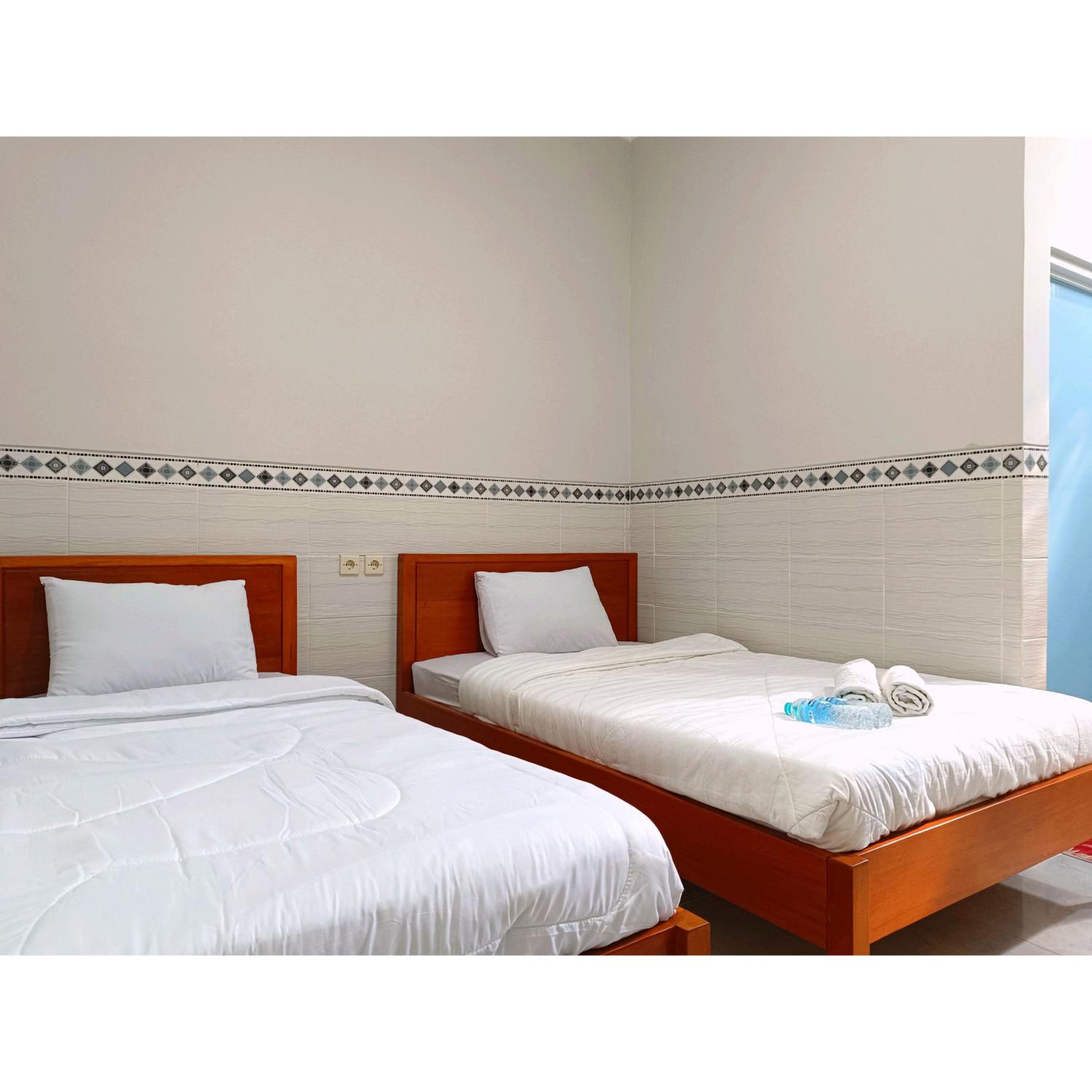 Deluxe Twin Room - Photo 29