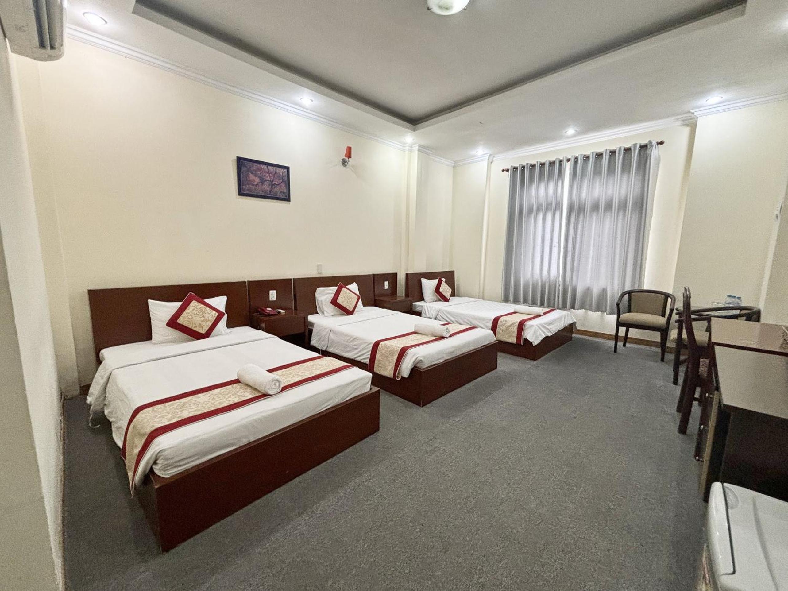 Standard Triple Room photo 2