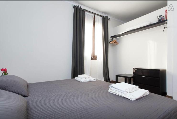 One-Bedroom Apartment photo 3