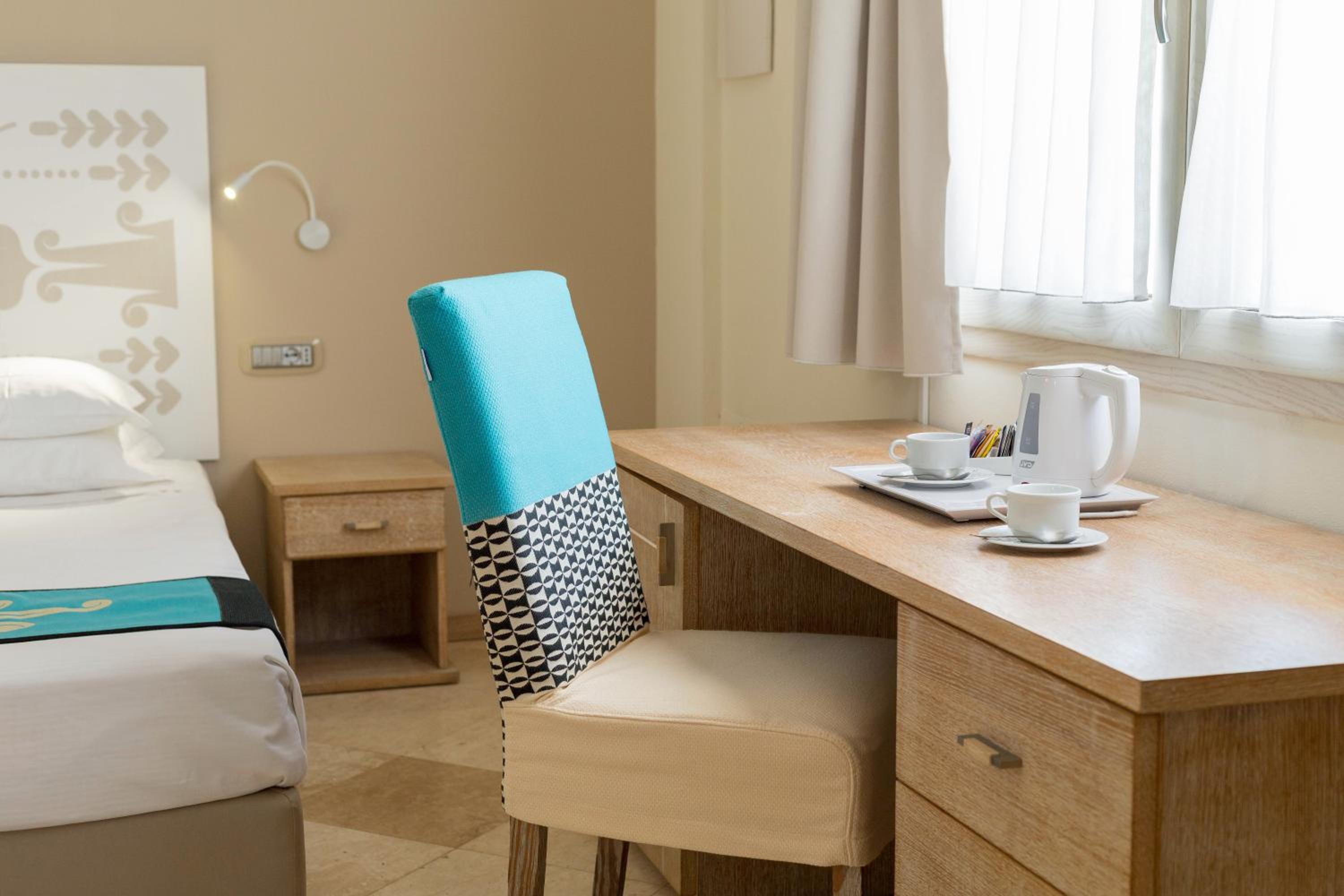 Superior Double or Twin Room - Photo 13