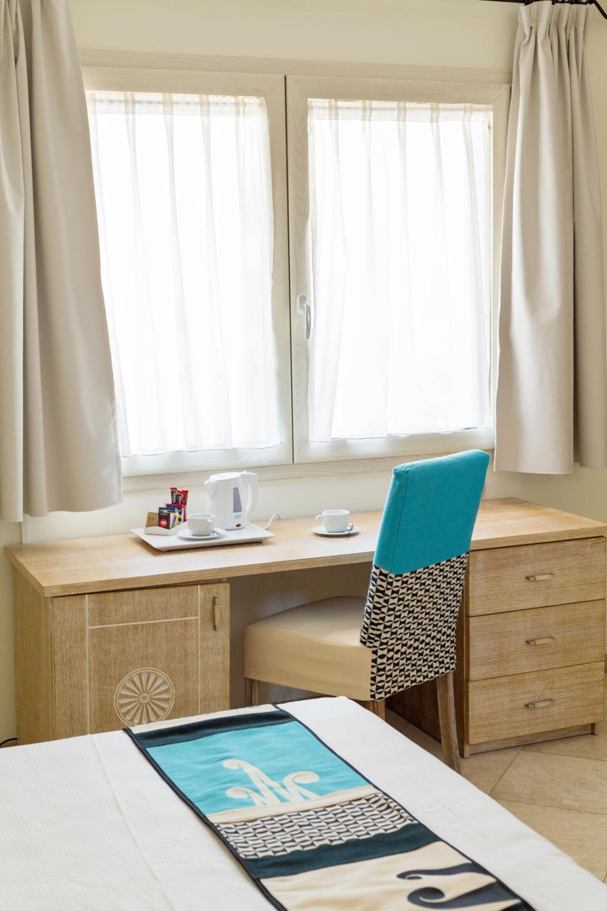 Double or Twin Room - Photo 18