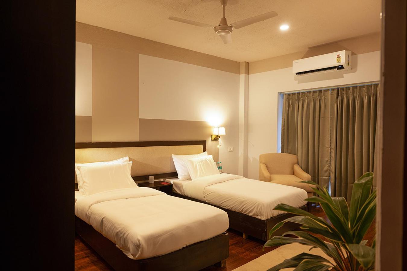 Superior Twin Room photo 3