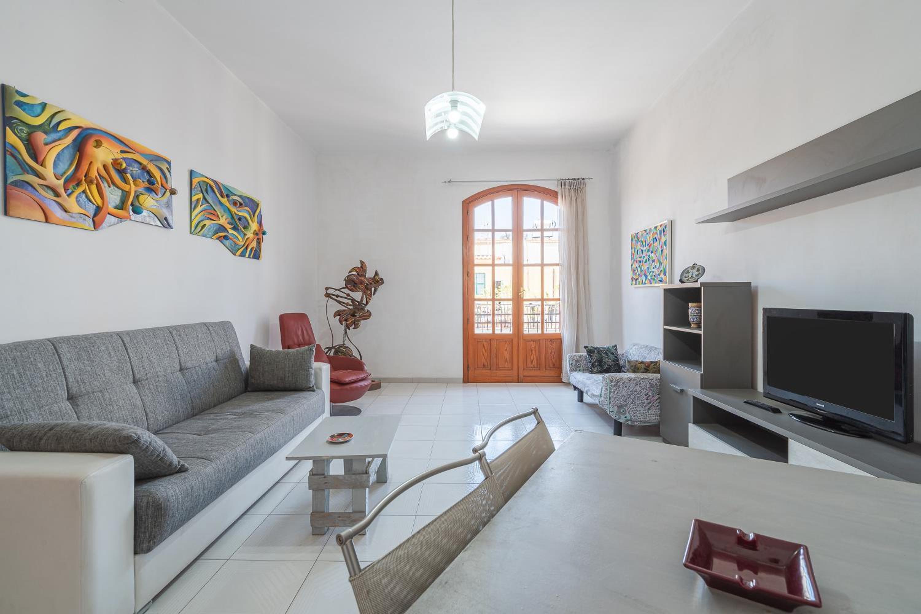 Three-Bedroom Superior Apartment