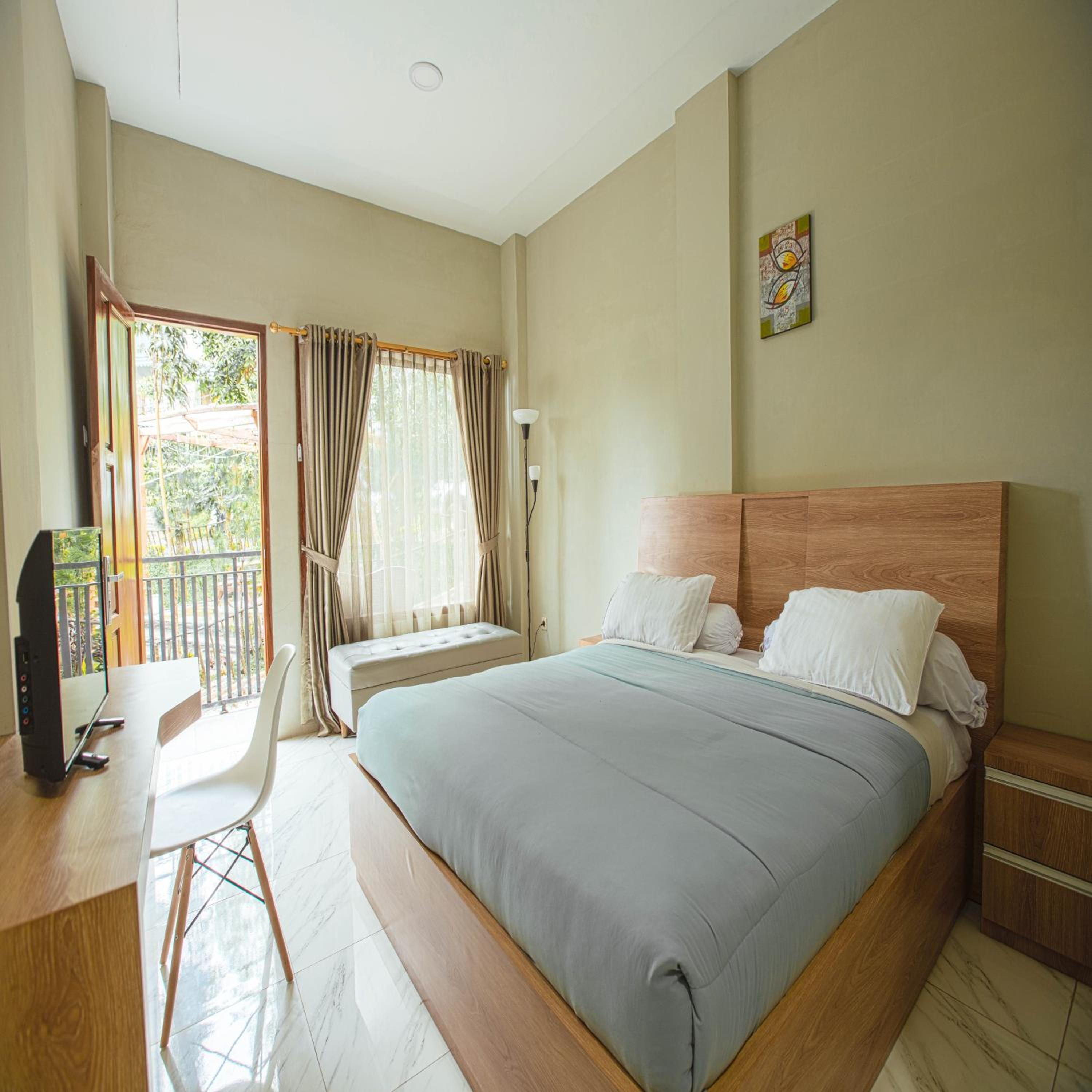 Standard Double Room - Photo 1