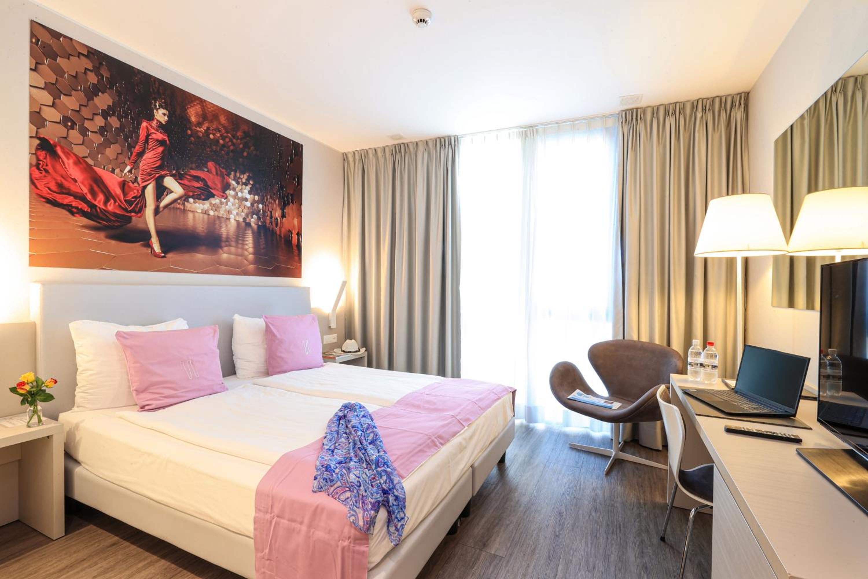Style Double Room