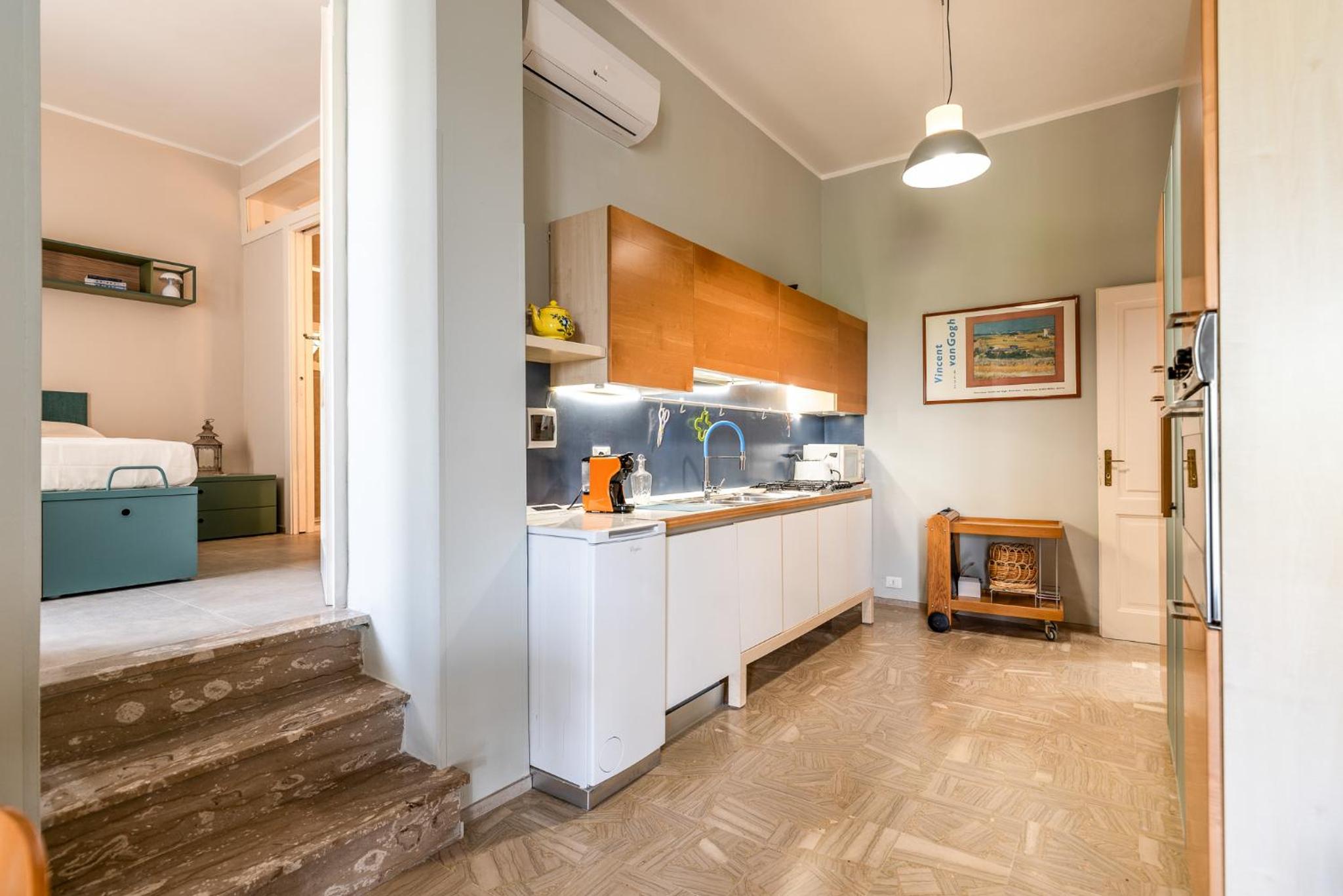Two-Bedroom Apartment with Balcony and Sea View photo 3