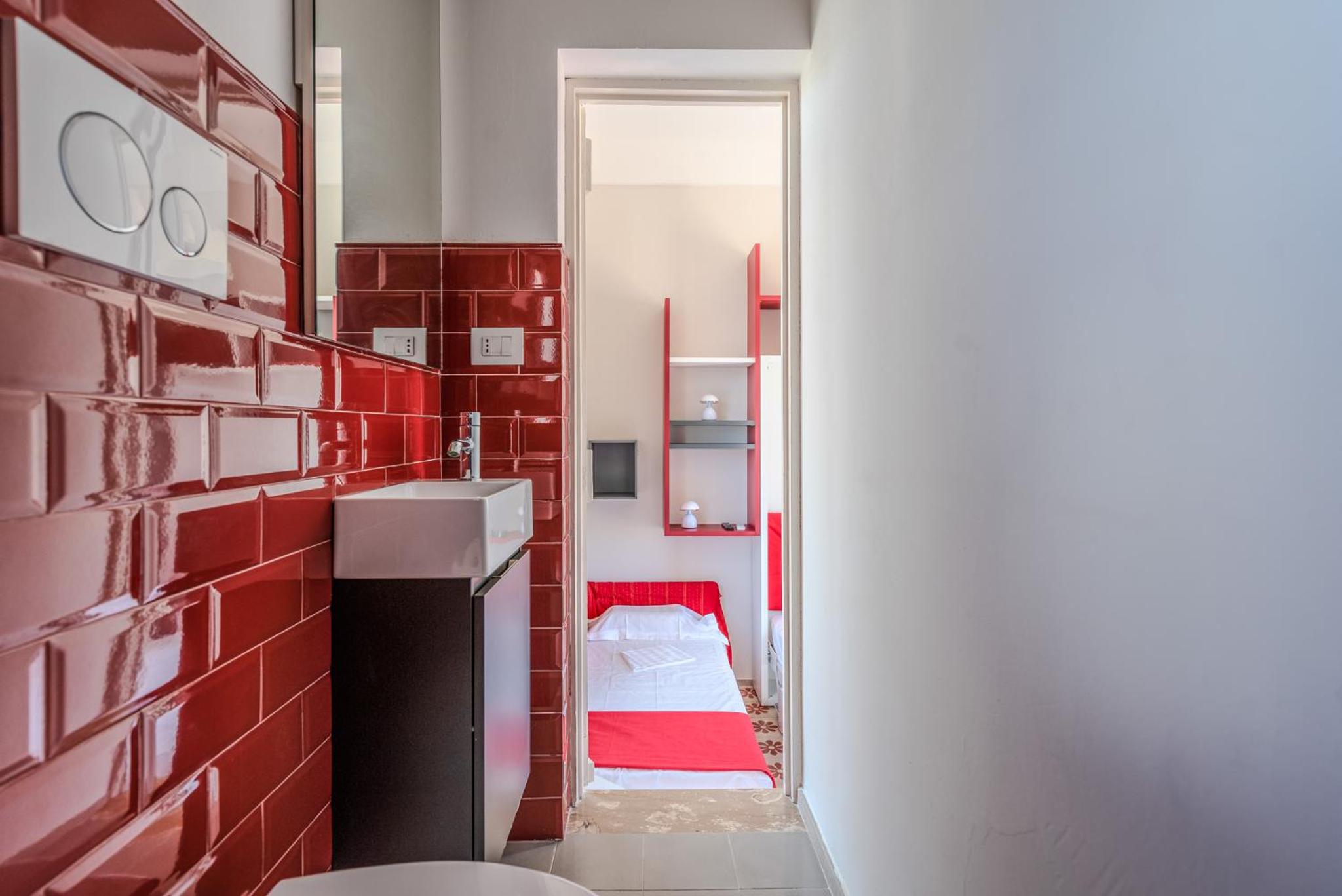 Two-Bedroom Family Apartment with Garden, Terrace and Sea View photo 2