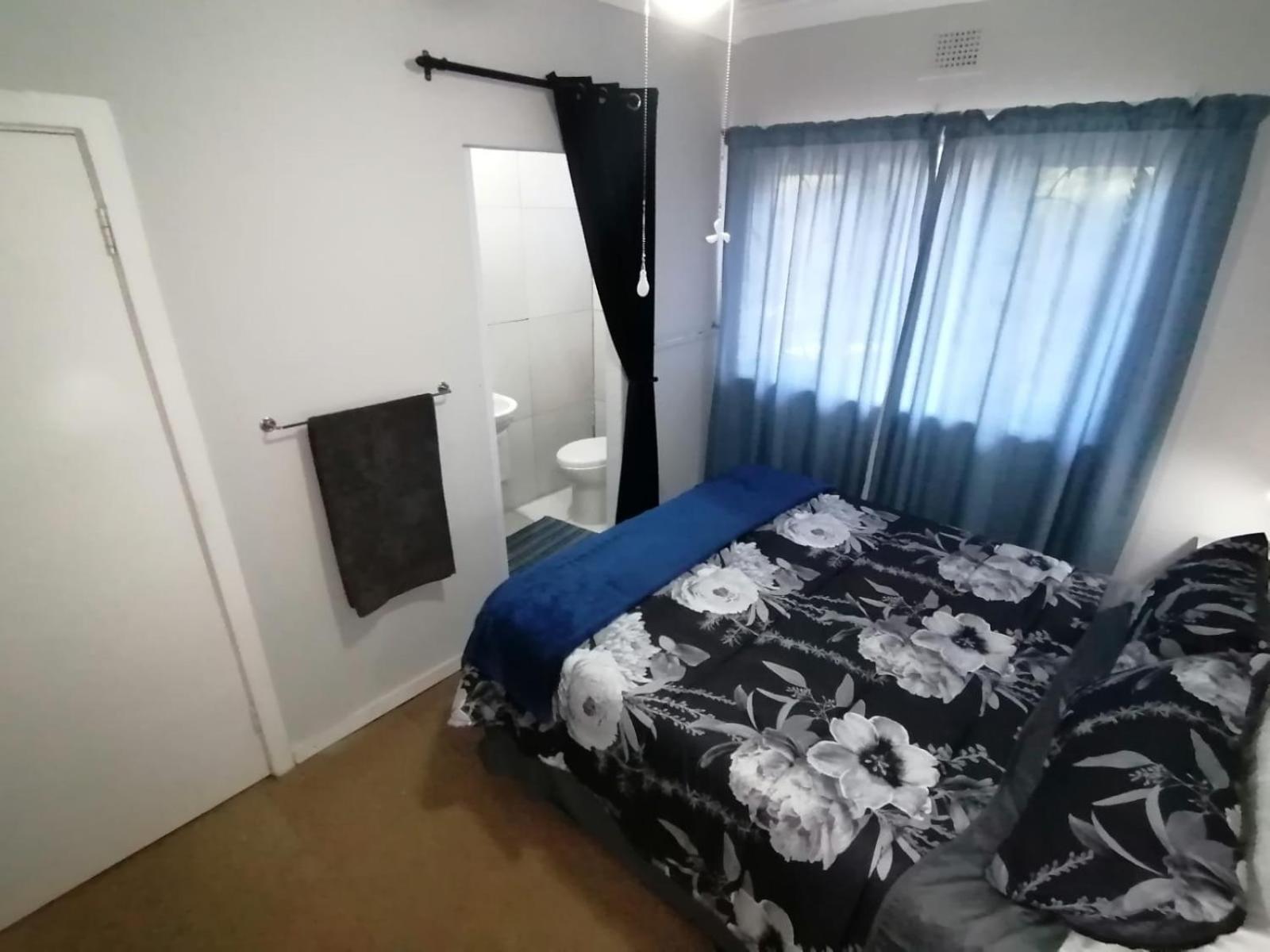 Apartment with View and Balcony photo 1