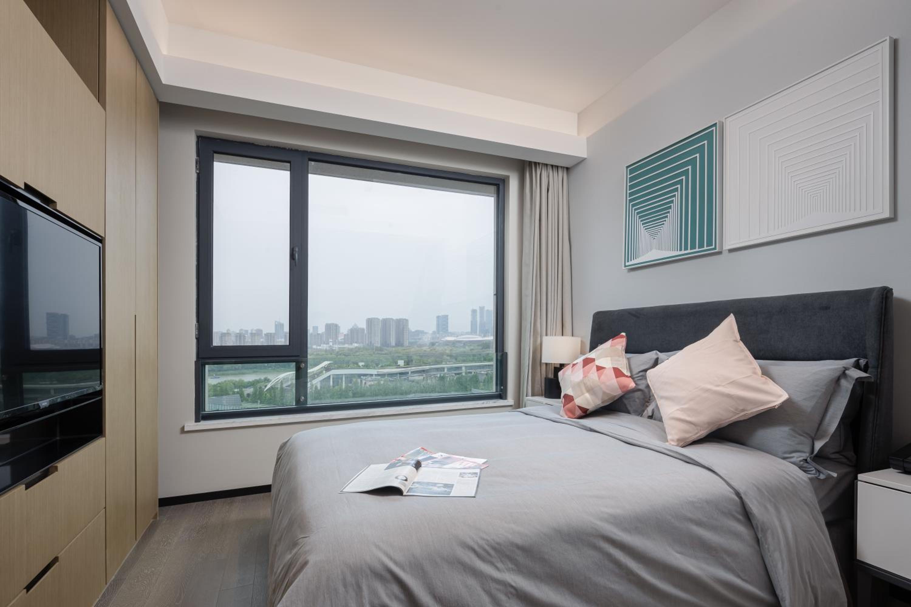 One-Bedroom Suite photo 1