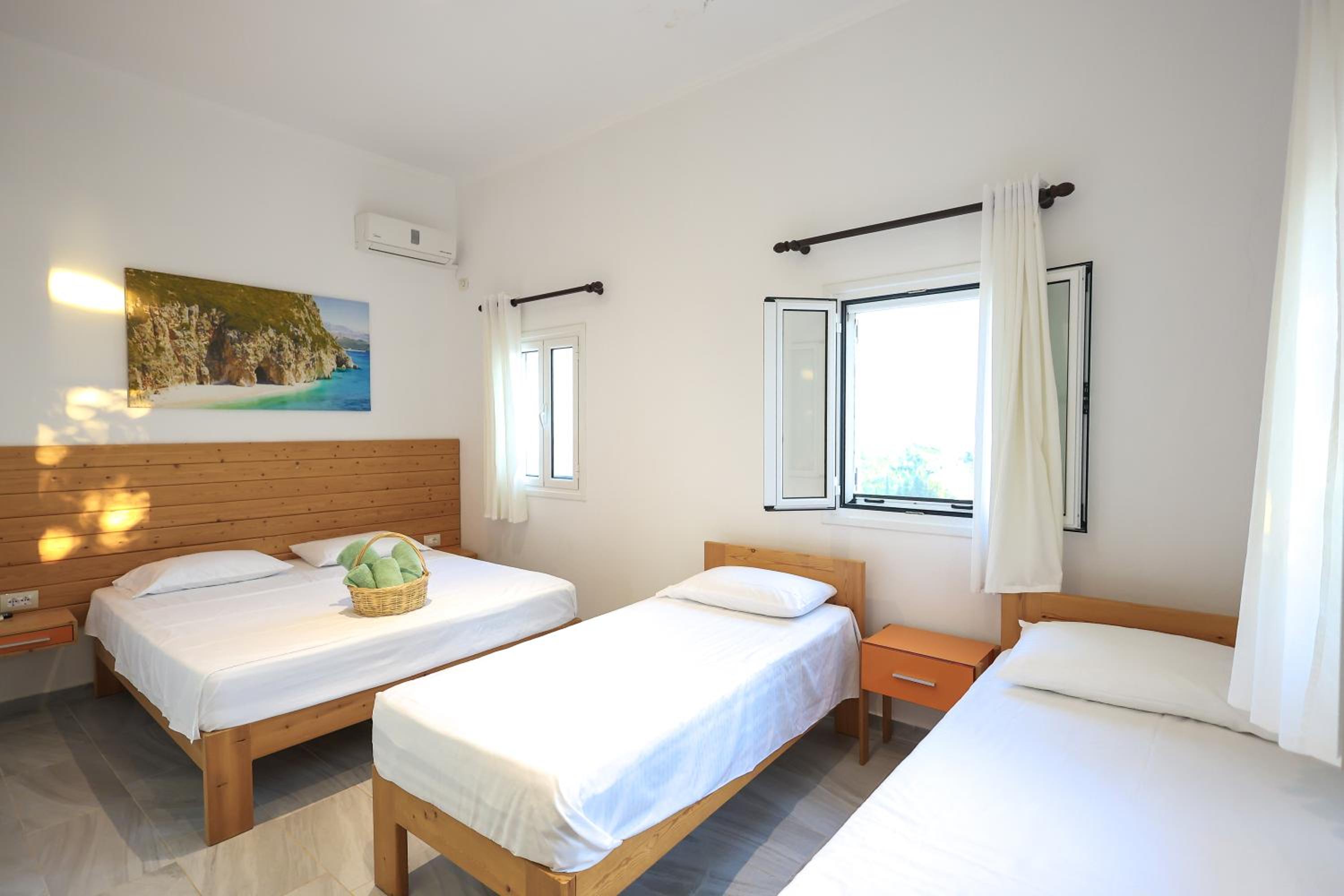 Quadruple Room With Sea View photo 1